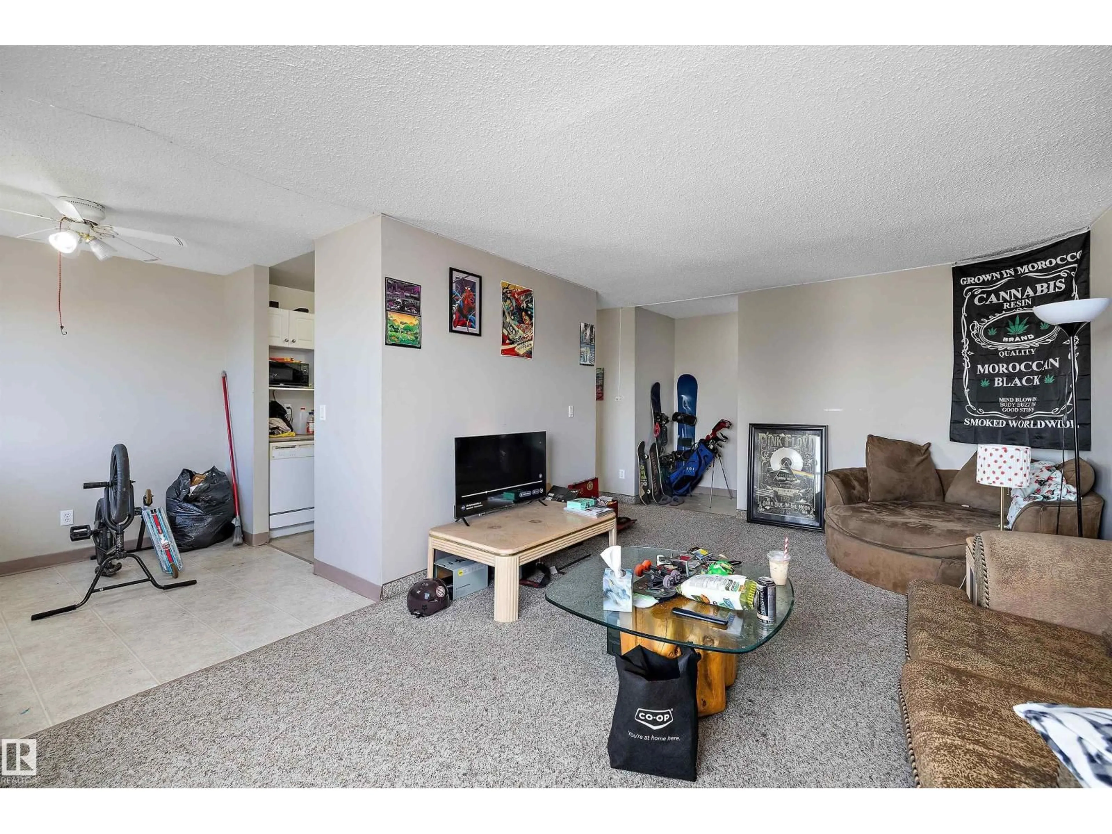 Living room with furniture, unknown for 401 - 4608 52 AV, Stony Plain Alberta T7Z1N7