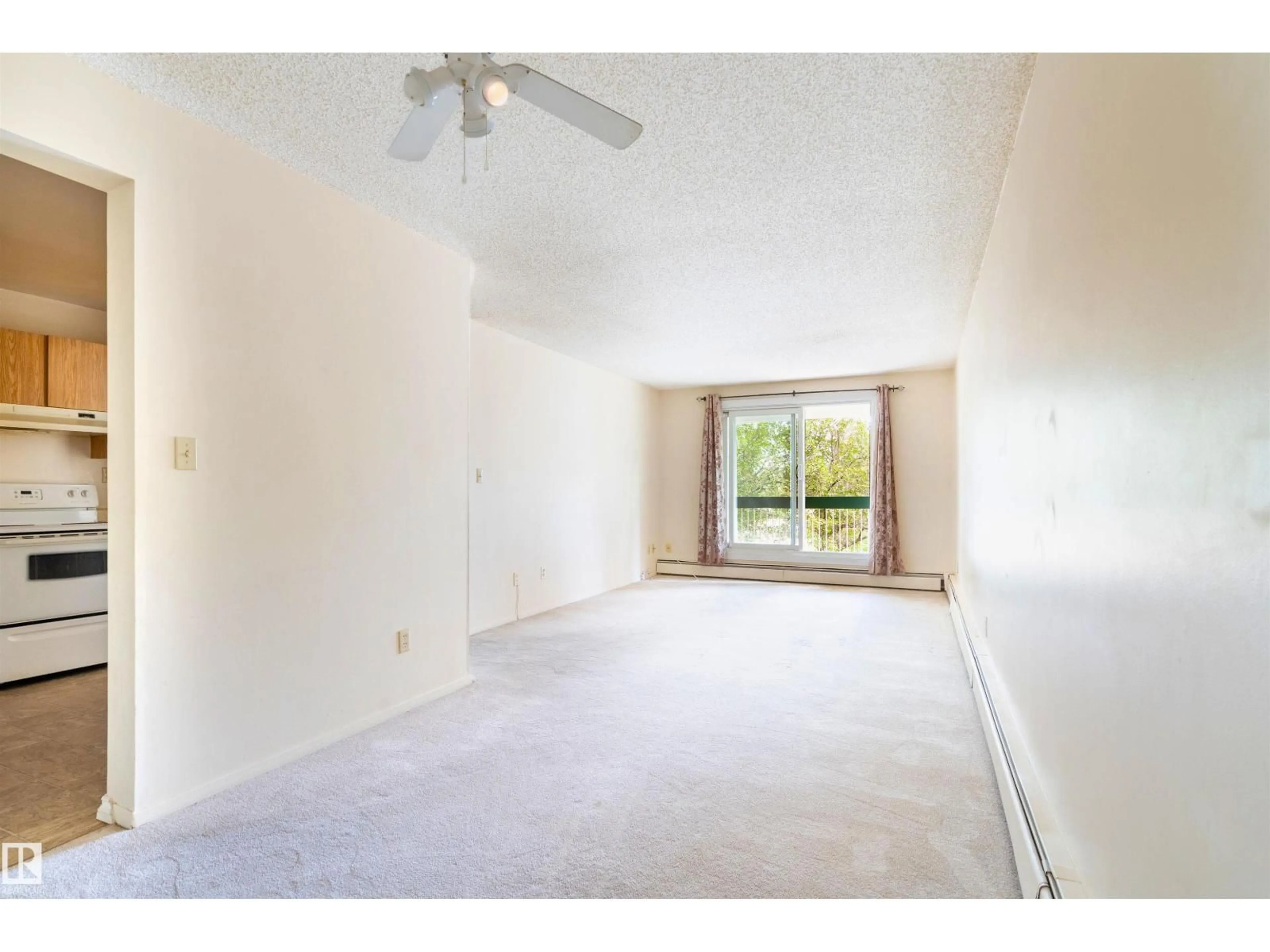 A pic of a room for #203 - 1628 48 ST, Edmonton Alberta T6L5P2