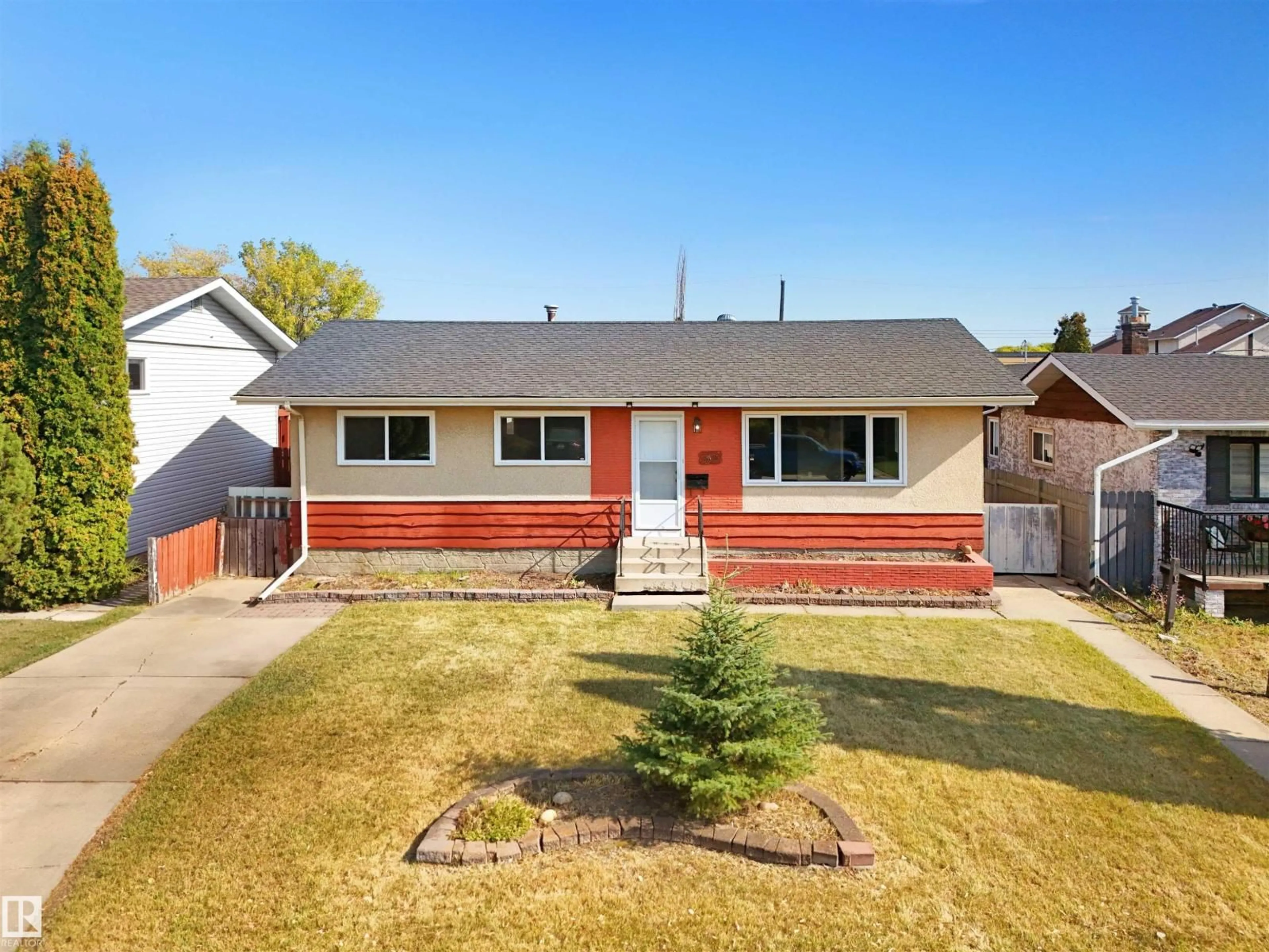 Home with vinyl exterior material, street for NW - 9815 159 ST, Edmonton Alberta T5P2Z6
