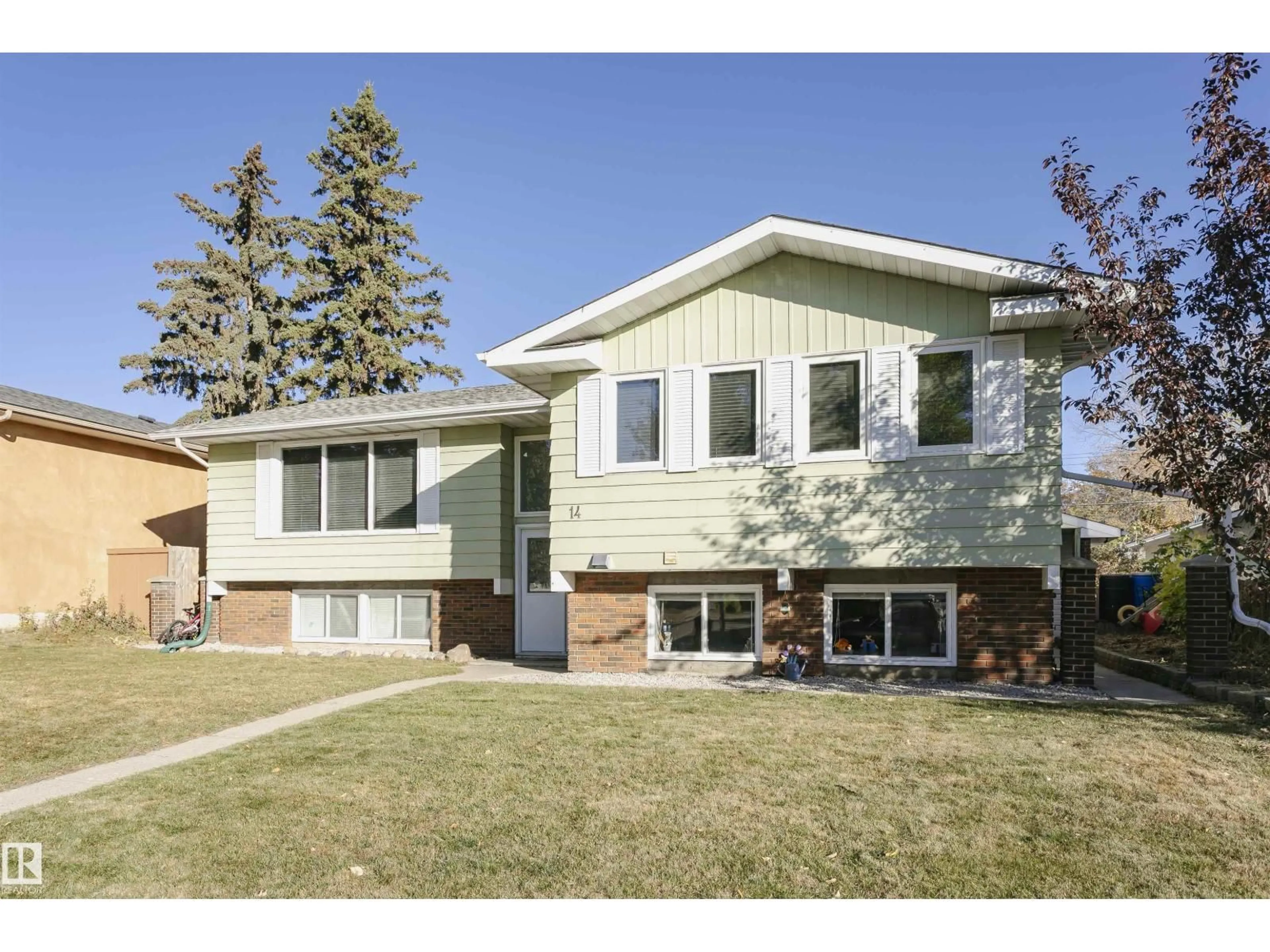 Home with vinyl exterior material, street for 14 WAPITI DR, Devon Alberta T9G1R2