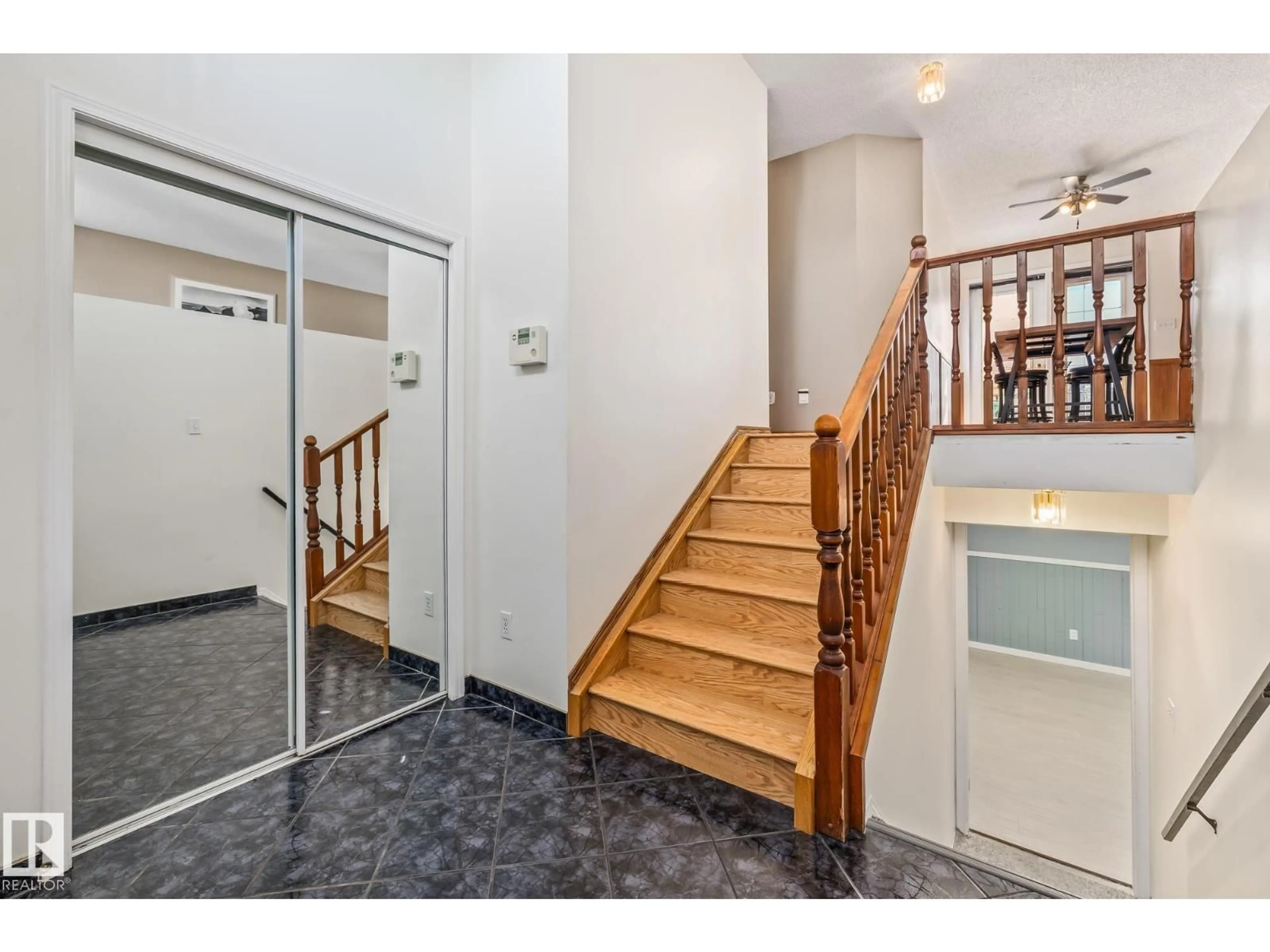 Indoor foyer for 16 RIVERPOINTE, Fort Saskatchewan Alberta T8L4H4