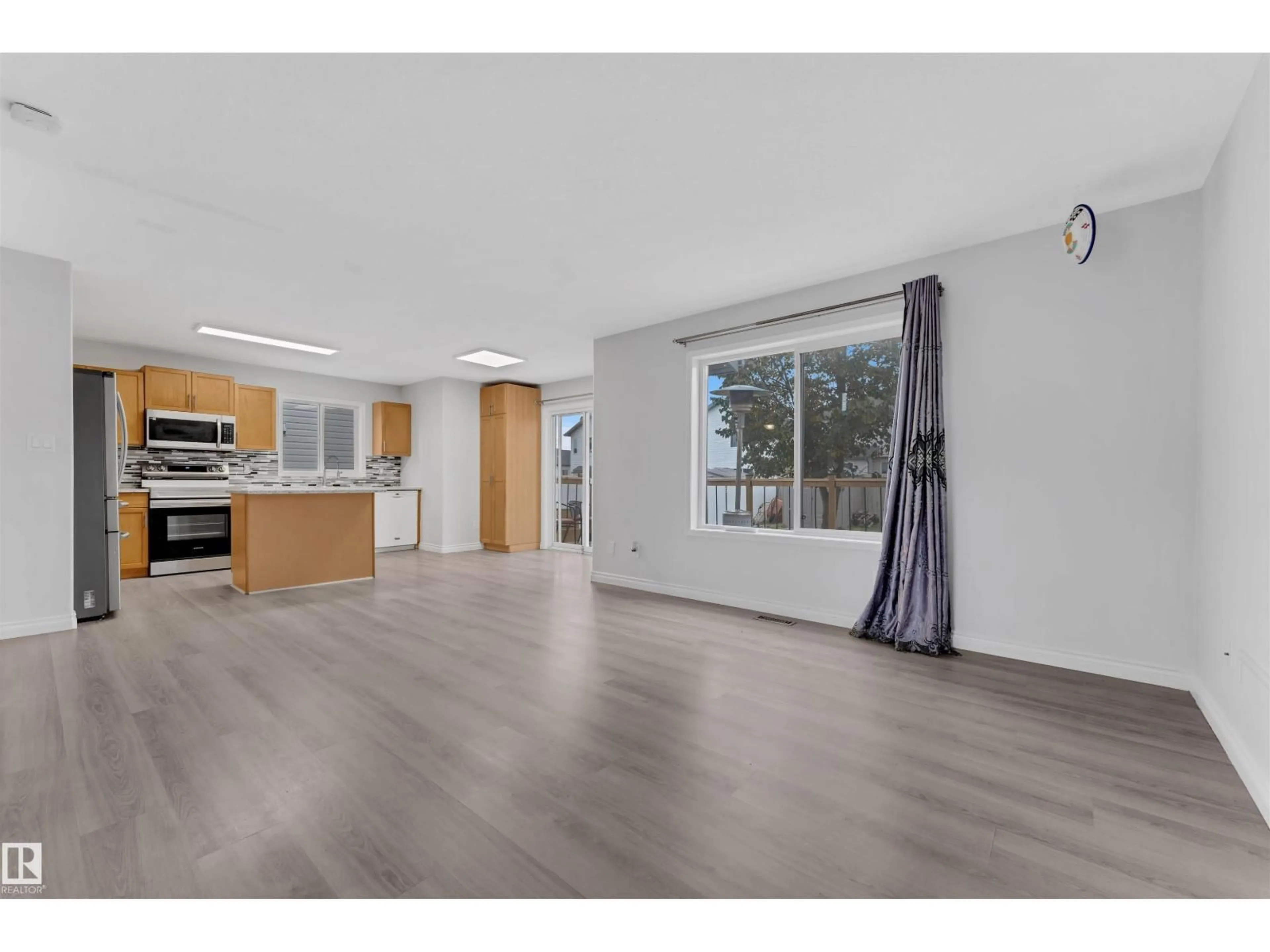 Unknown for 3323 26 AV, Edmonton Alberta T6T1P9