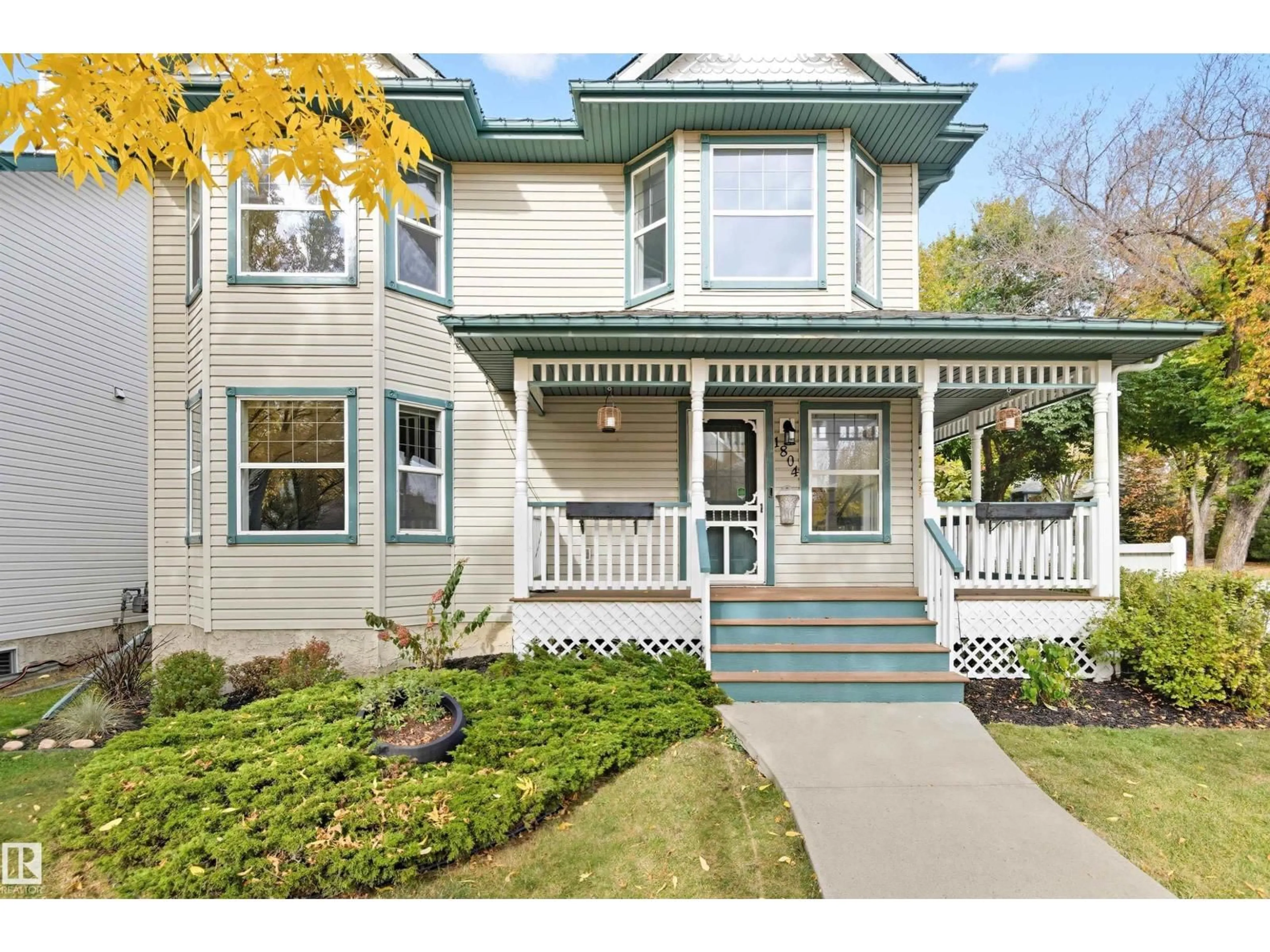 Home with vinyl exterior material, street for 1804 TANNER WD, Edmonton Alberta T6R2S6