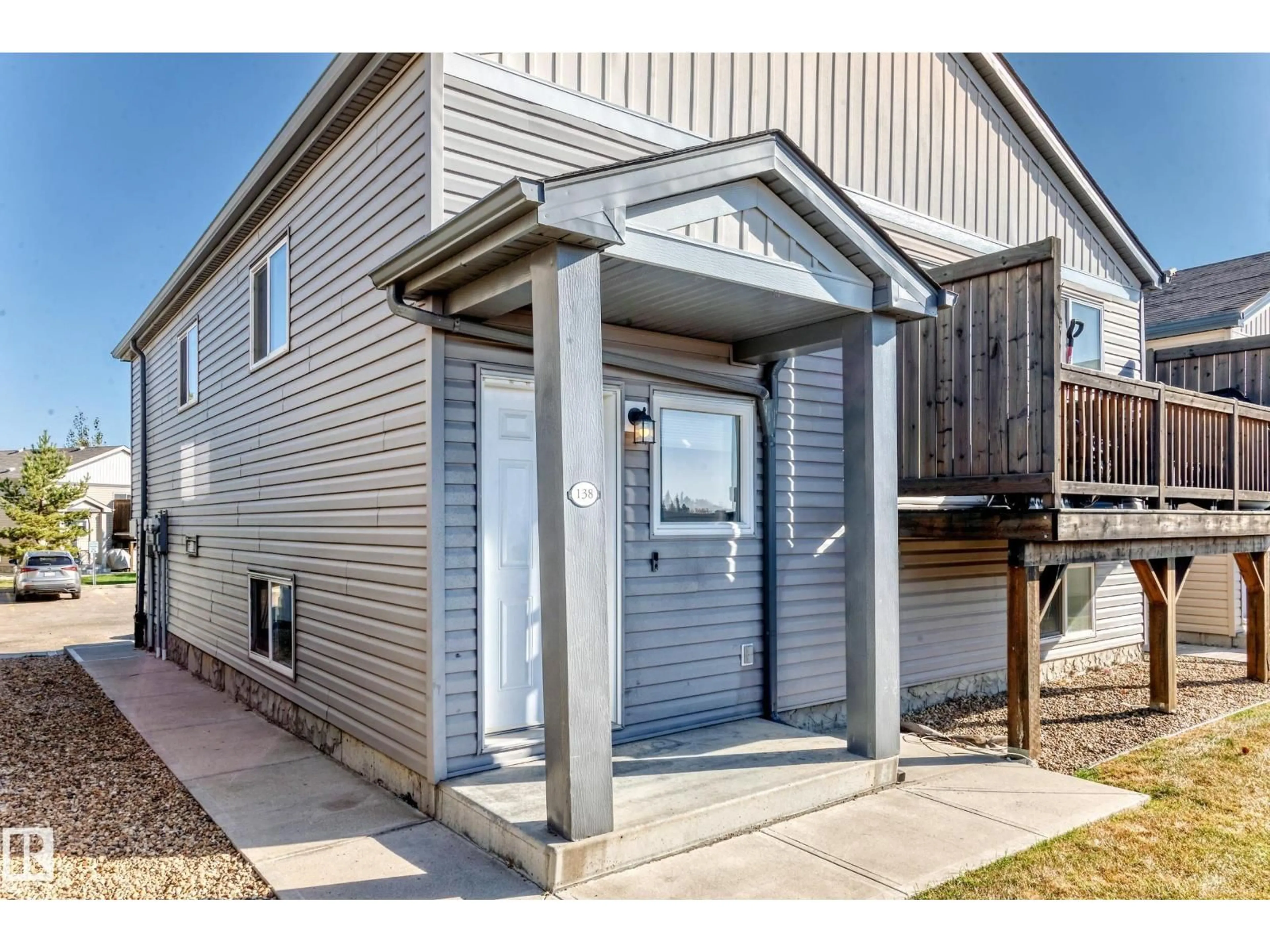 Home with vinyl exterior material, street for 142 - 138 SELKIRK PL, Leduc Alberta T9E0M9