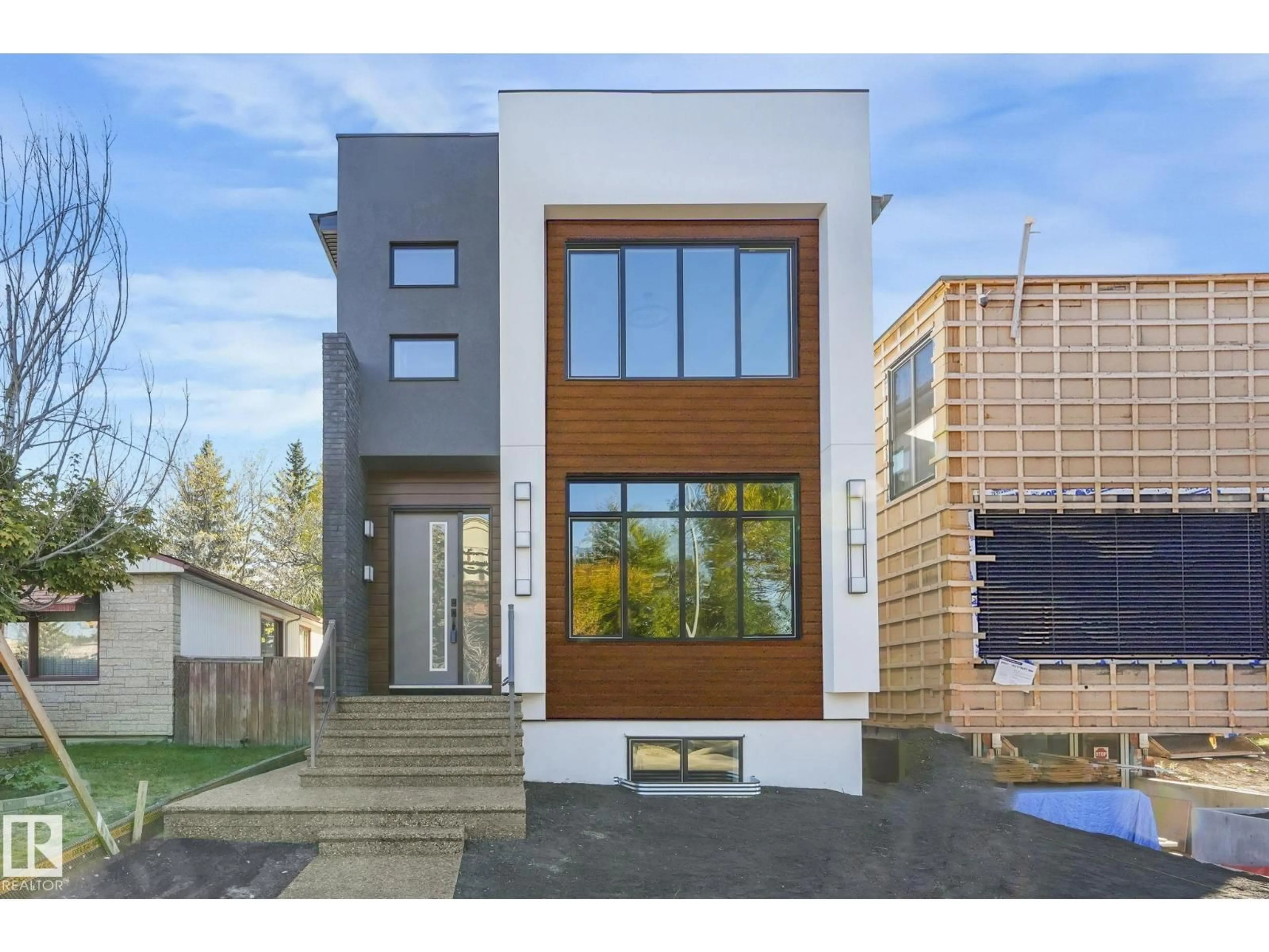 Unknown for NW - 9605 142 ST, Edmonton Alberta T5N2M8