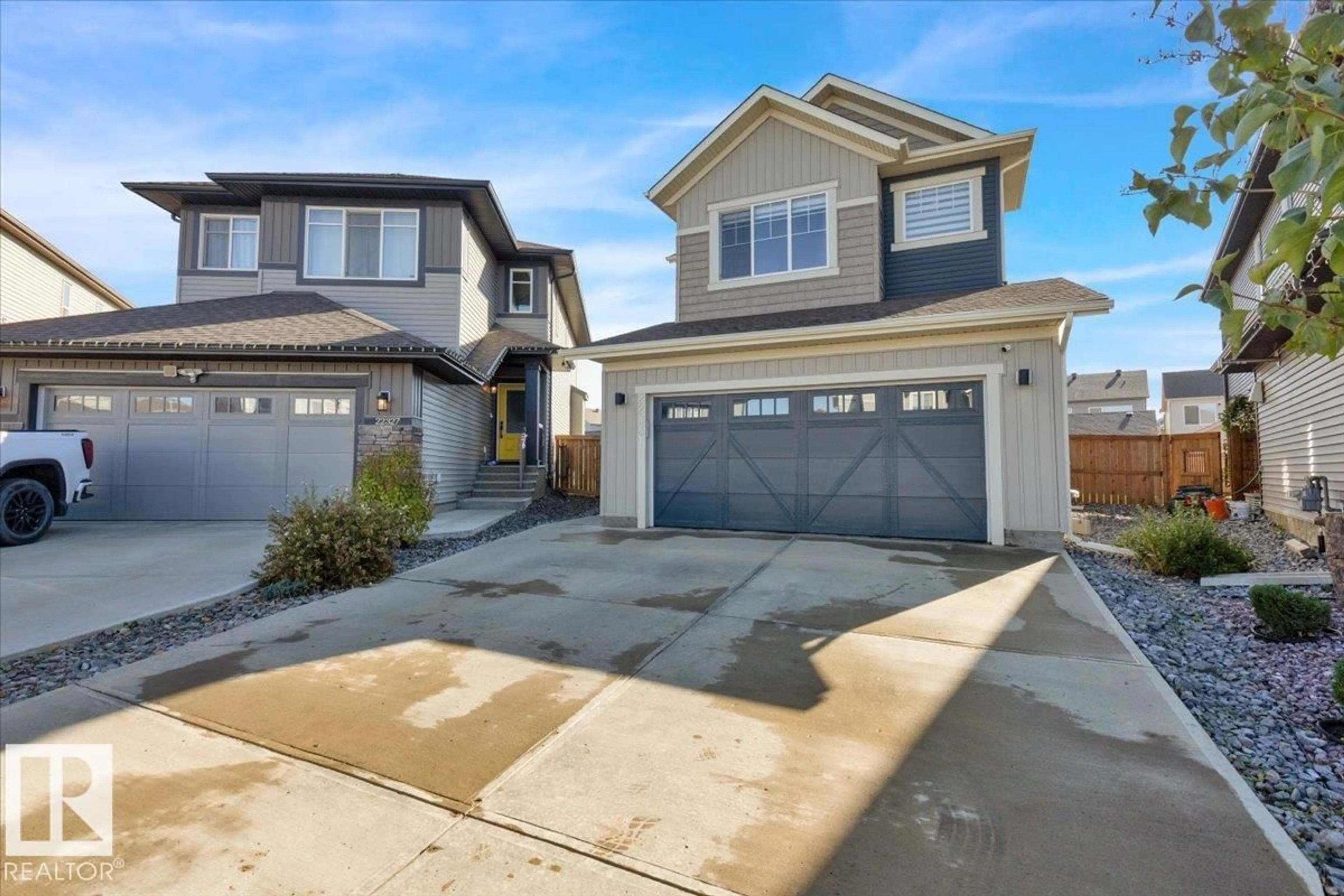 Unknown for 22331 94 AV, Edmonton Alberta T5T7J9