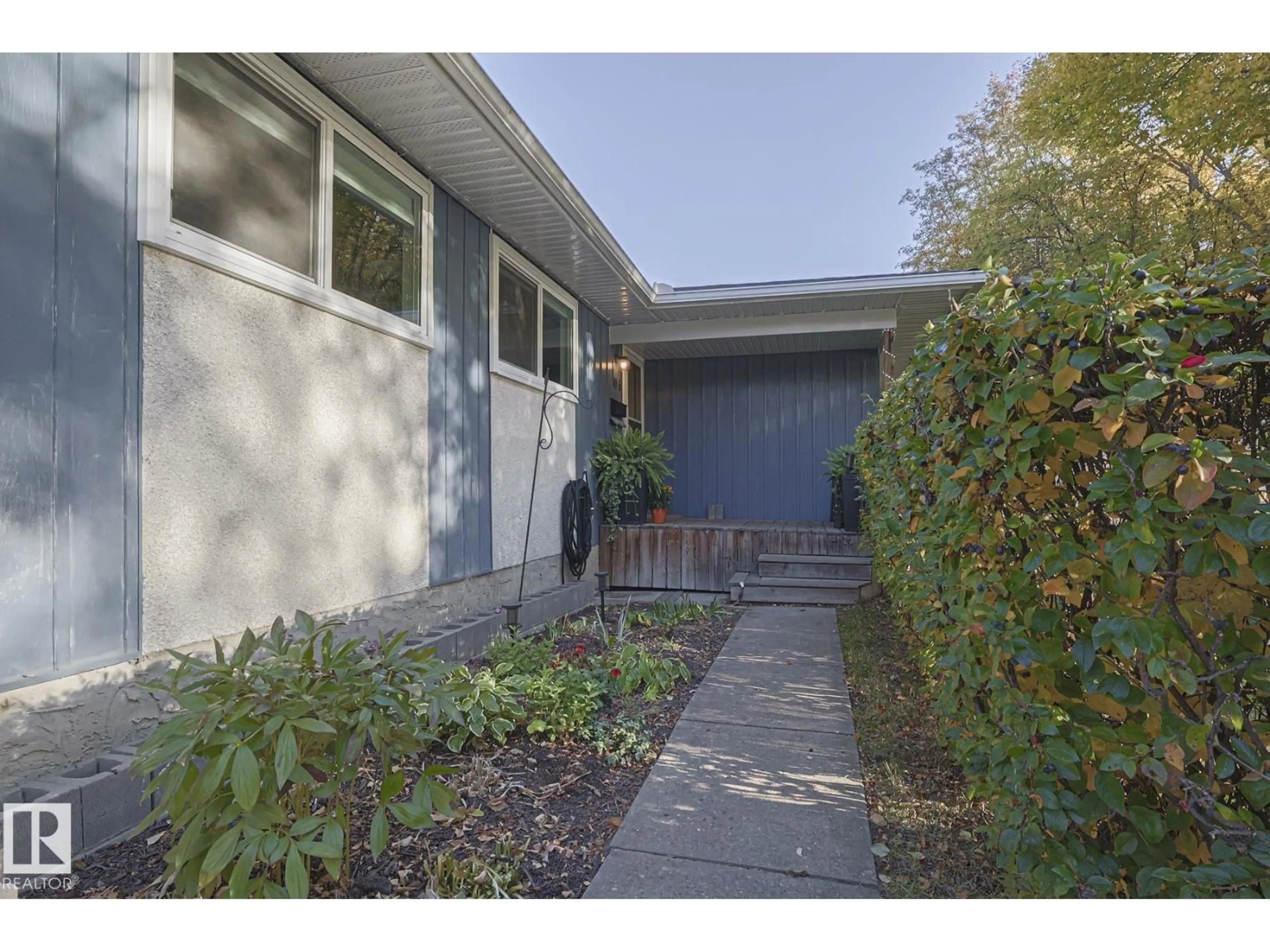 Unknown for 106 FOREST DR, St. Albert Alberta T8N1Z3