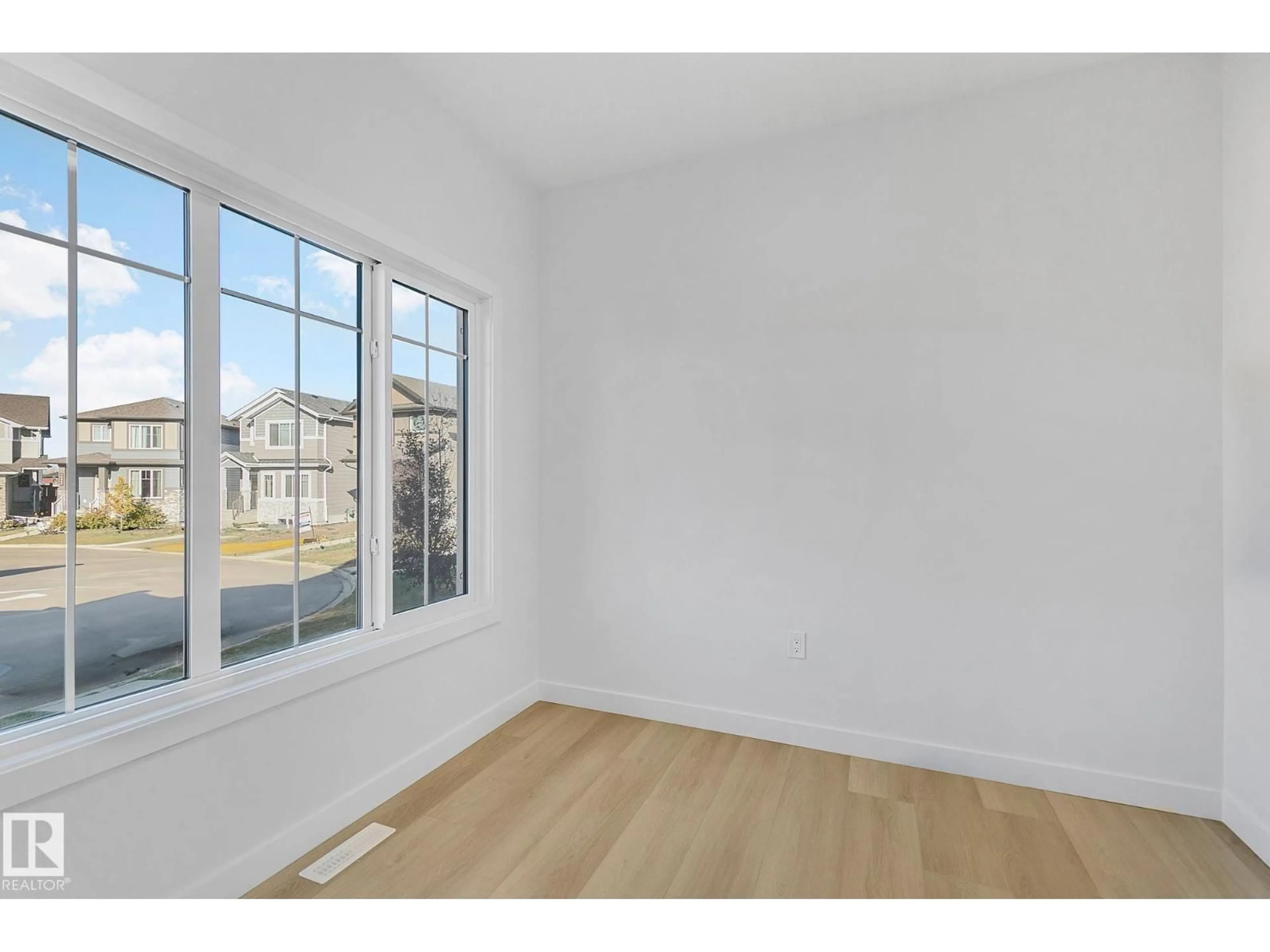 A pic of a room for 10617 99 ST, Morinville Alberta T8R2P1