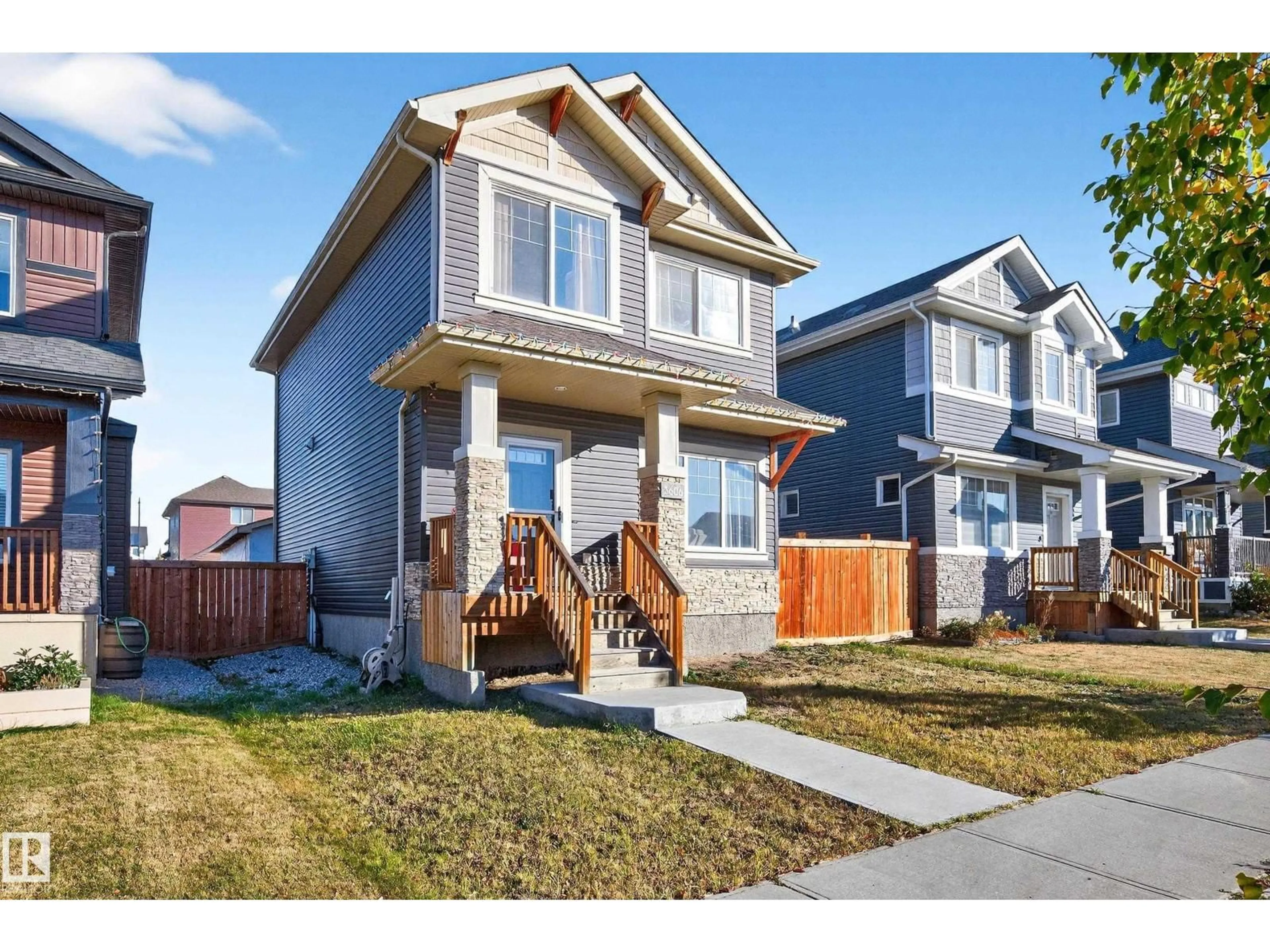 Home with vinyl exterior material, street for 3606 48 AV, Beaumont Alberta T4X2B5