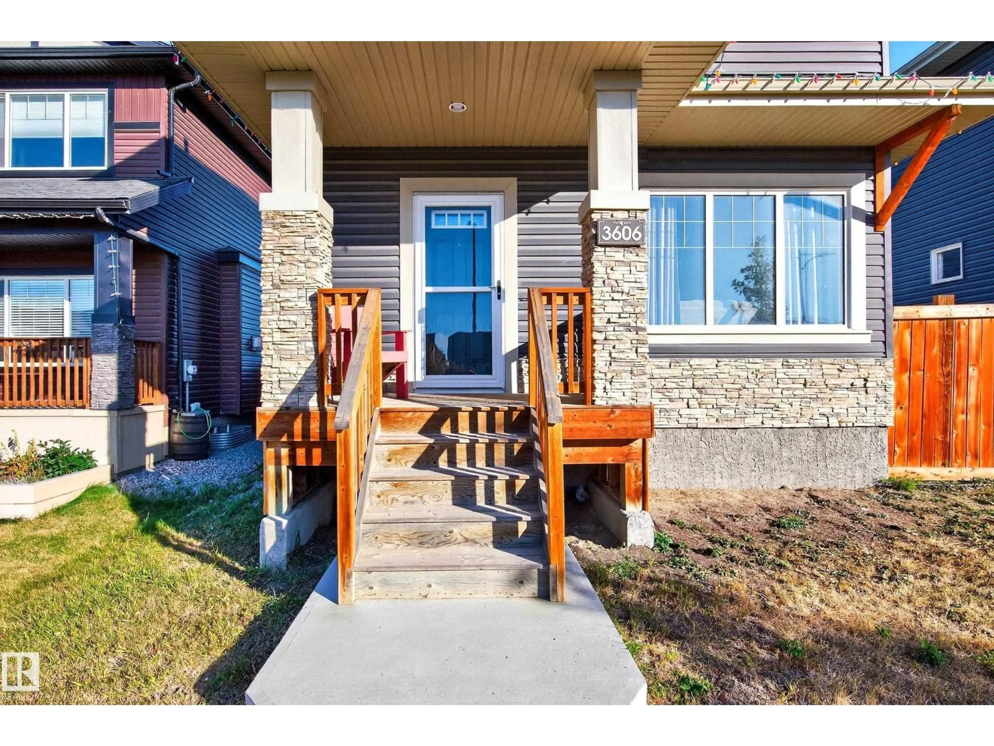 Indoor entryway for 3606 48 AV, Beaumont Alberta T4X2B5