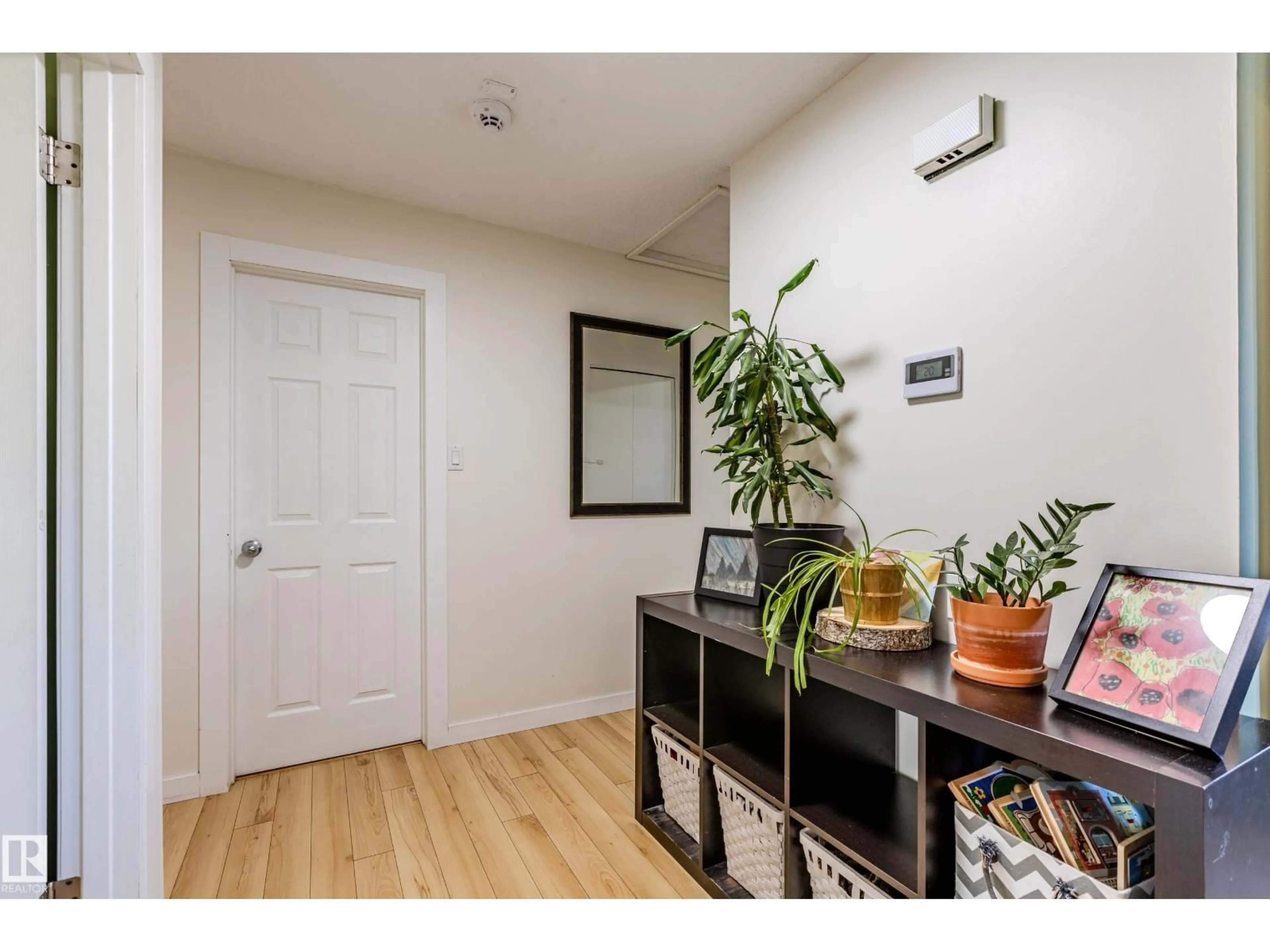 Indoor entryway for 9713 100 AV, Morinville Alberta T8R1G6