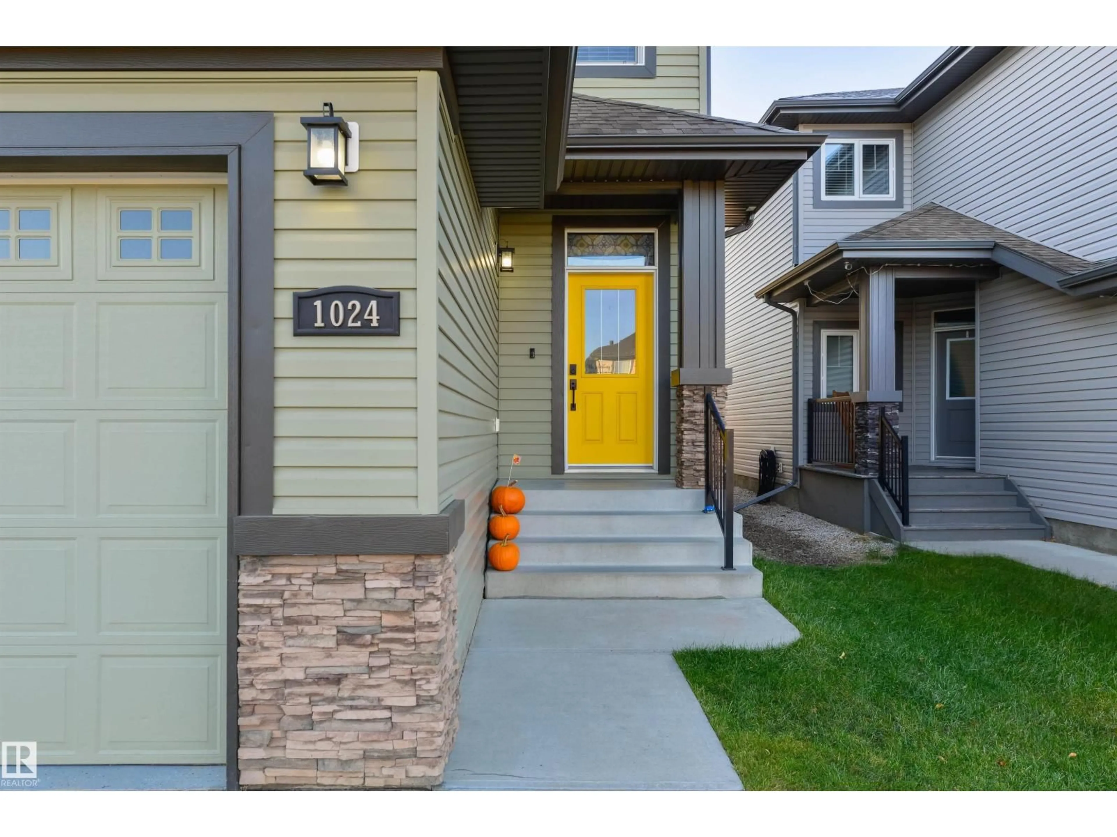 Unknown for 1024 SOUTH CREEK WD, Stony Plain Alberta T7Z0C9