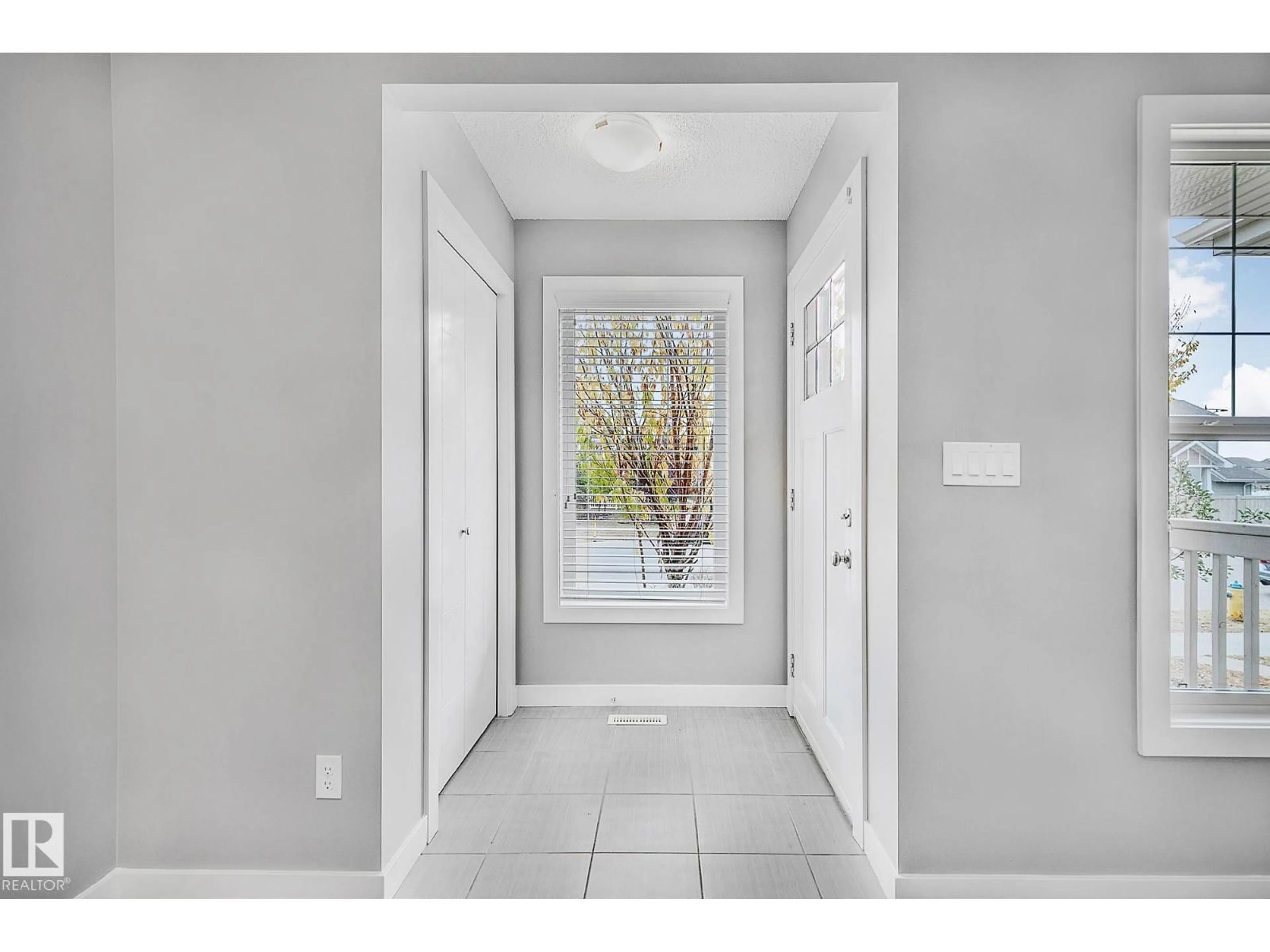 Indoor entryway for 7388 EDGEMONT WY, Edmonton Alberta T6M0P4