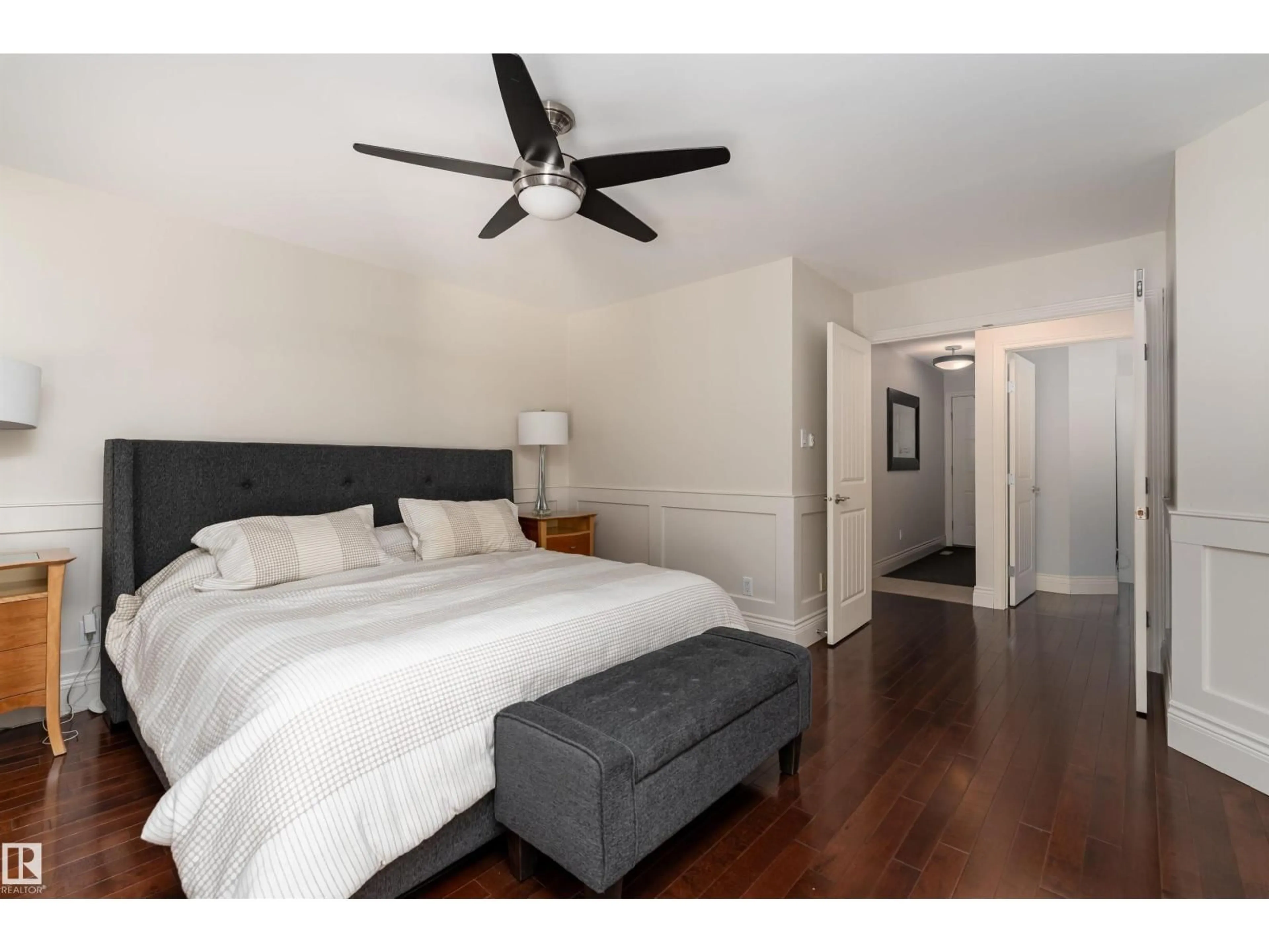 A pic of a room for 1 IRONGATE PL, St. Albert Alberta T8N5J7