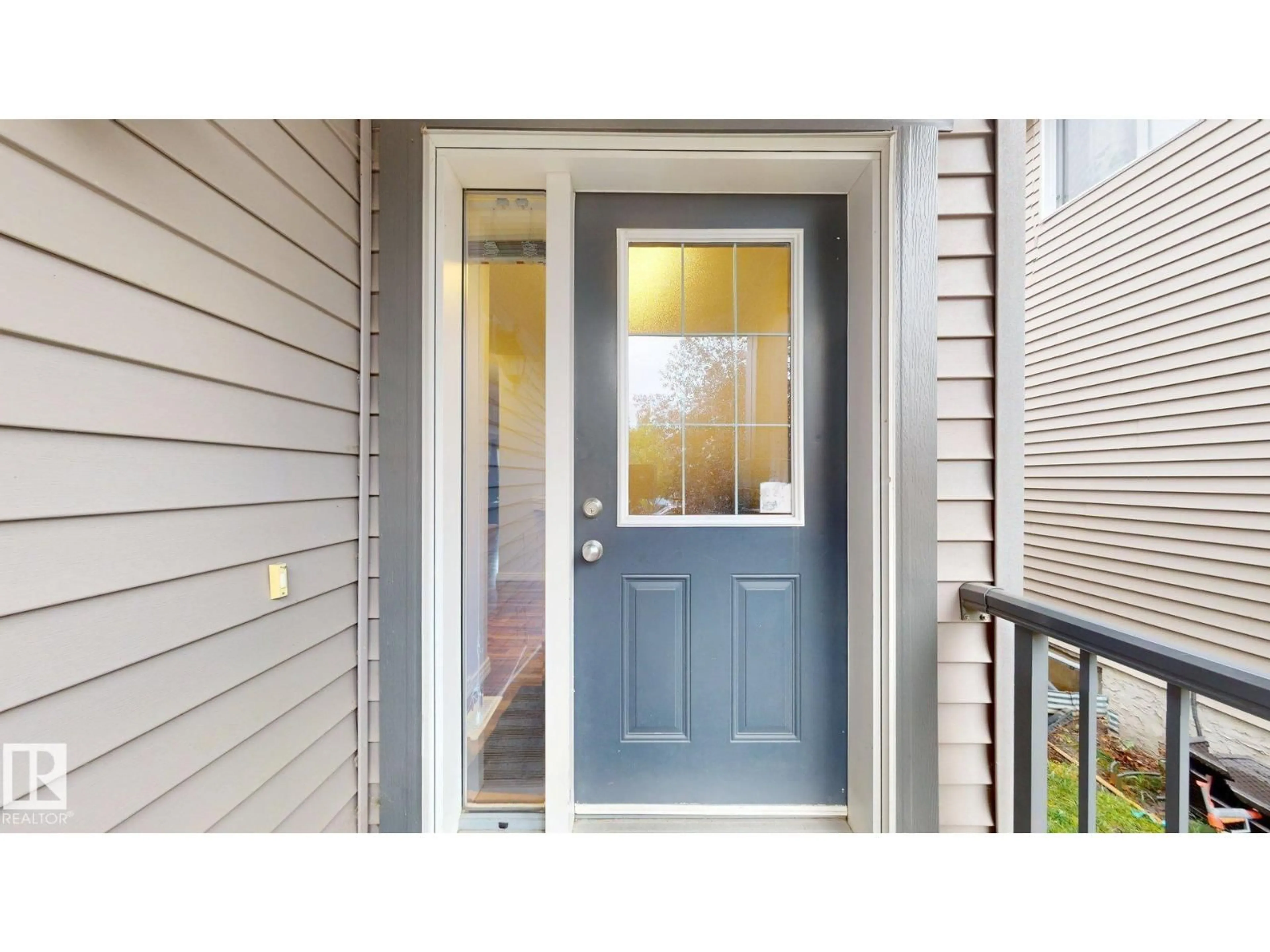 Indoor entryway for SW - 1030 177A ST, Edmonton Alberta T6W2A1