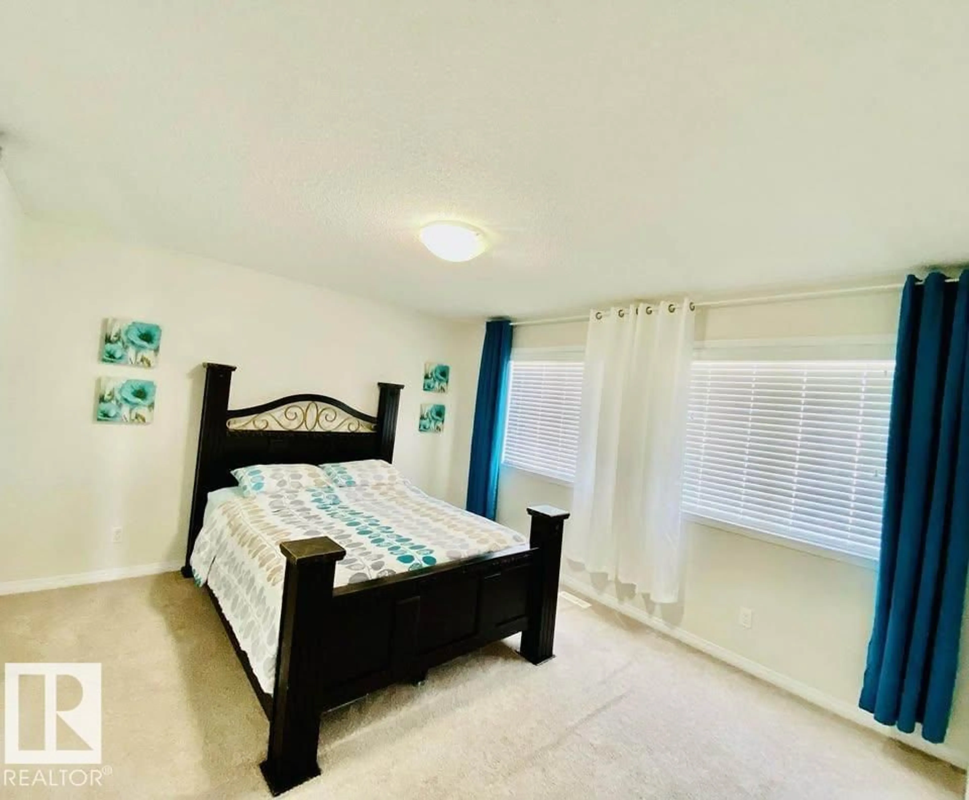 A pic of a room for 1511 SECORD RD, Edmonton Alberta T5T7B4