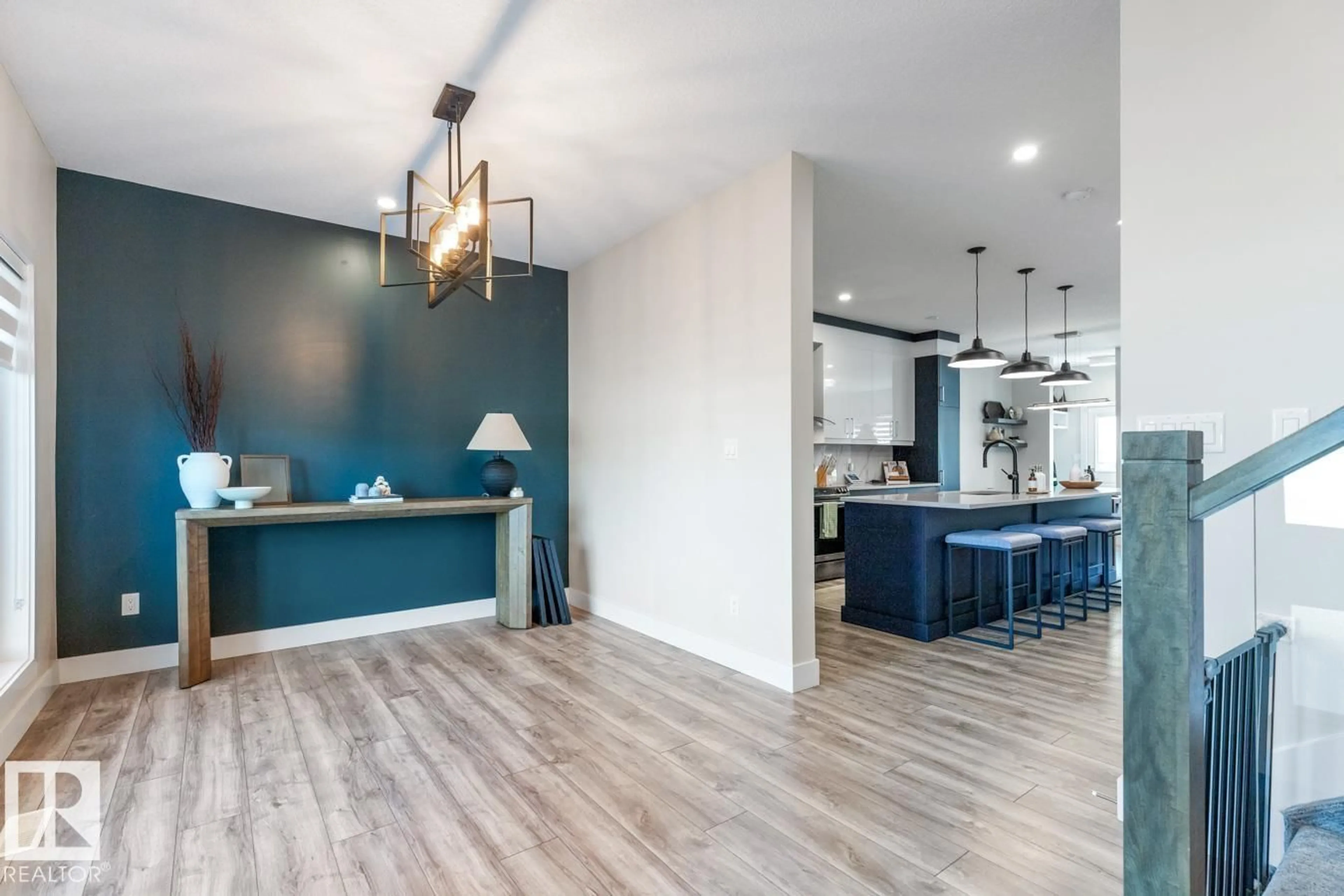 Open concept kitchen, unknown for 633 MEADOWVIEW DR, Fort Saskatchewan Alberta T8L0X2