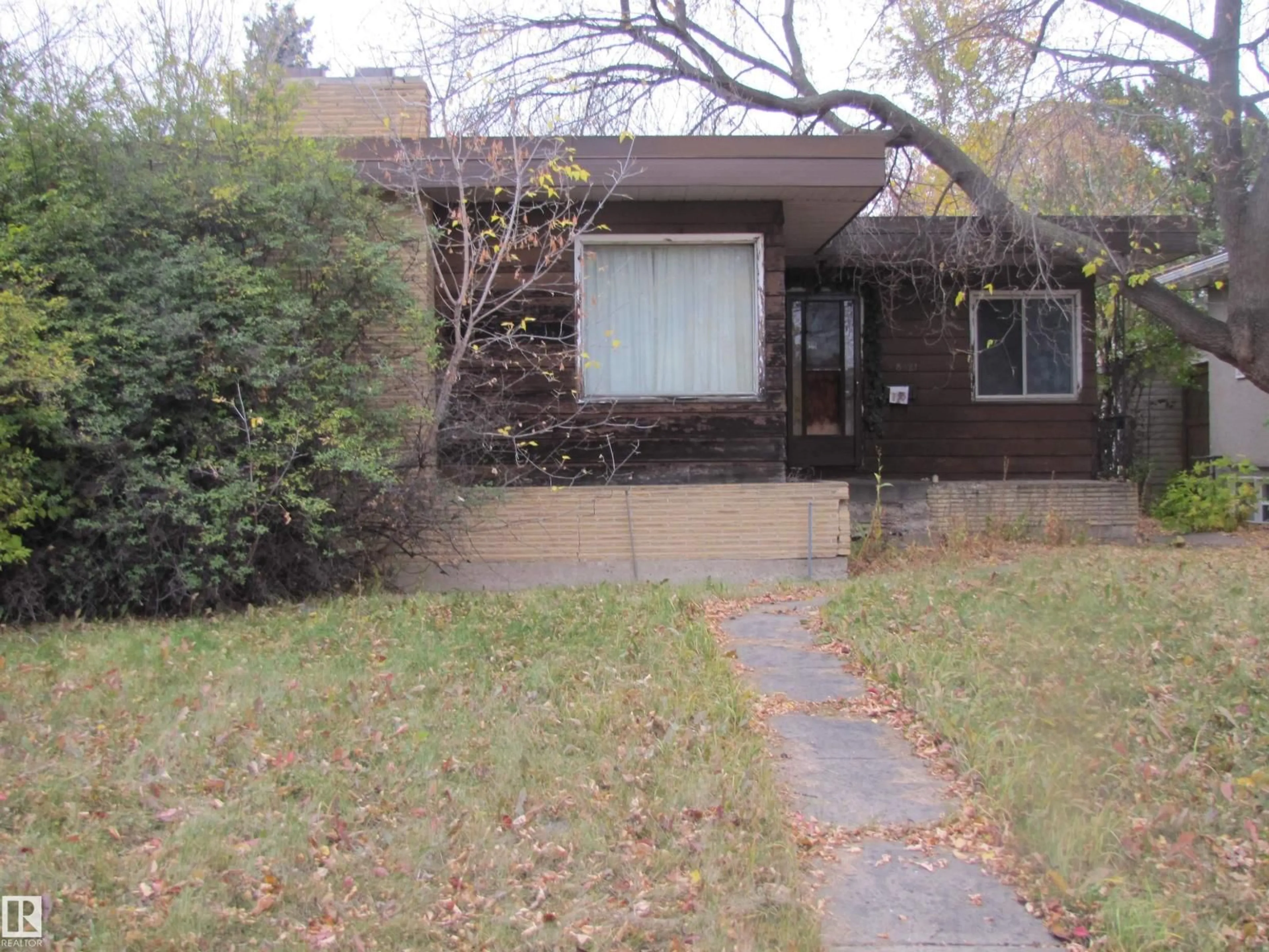 Unknown for NW - 8321 79 ST, Edmonton Alberta T6C2P1