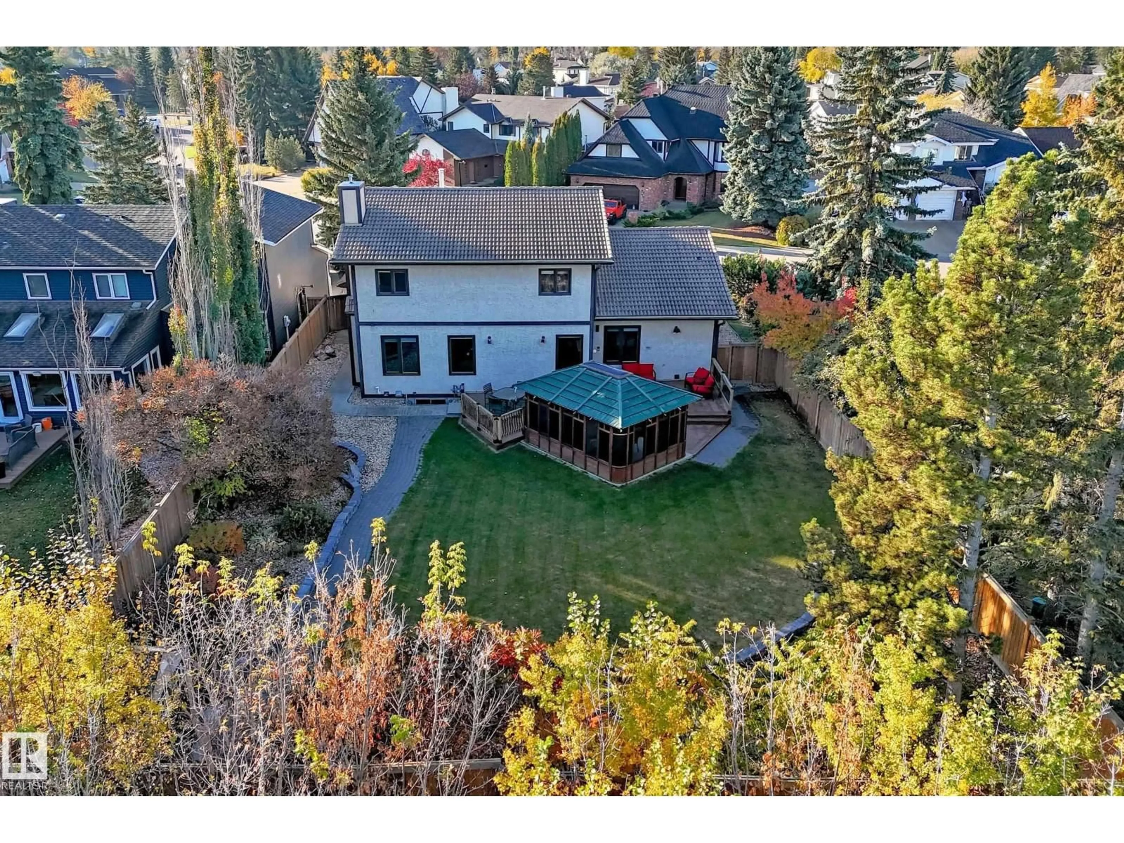 A pic from outside/outdoor area/front of a property/back of a property/a pic from drone, mountain view for 53 BLUE QUILL CR, Edmonton Alberta T6J6C5