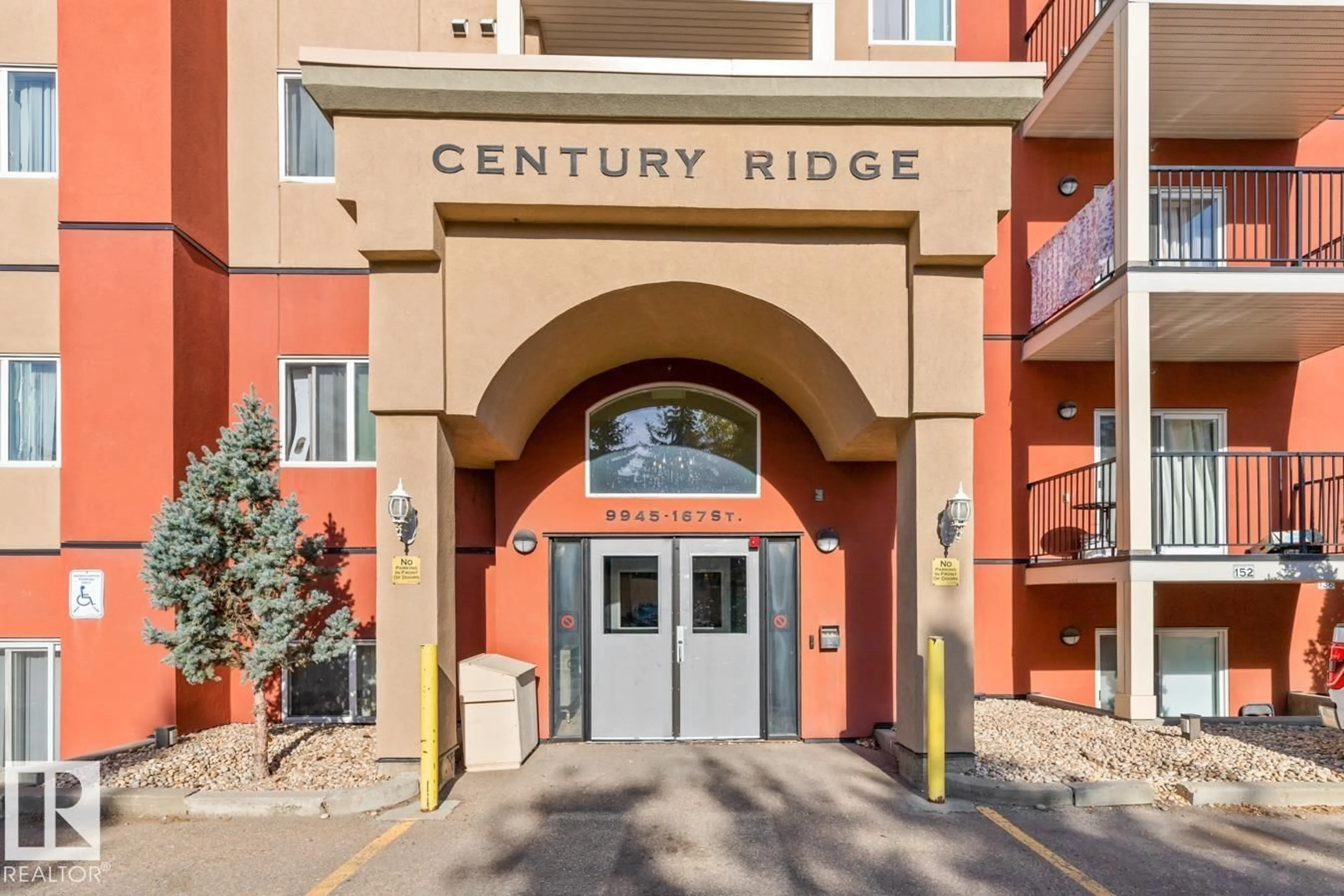 Indoor entryway for #106 - 9945 167 ST, Edmonton Alberta T5P0K5