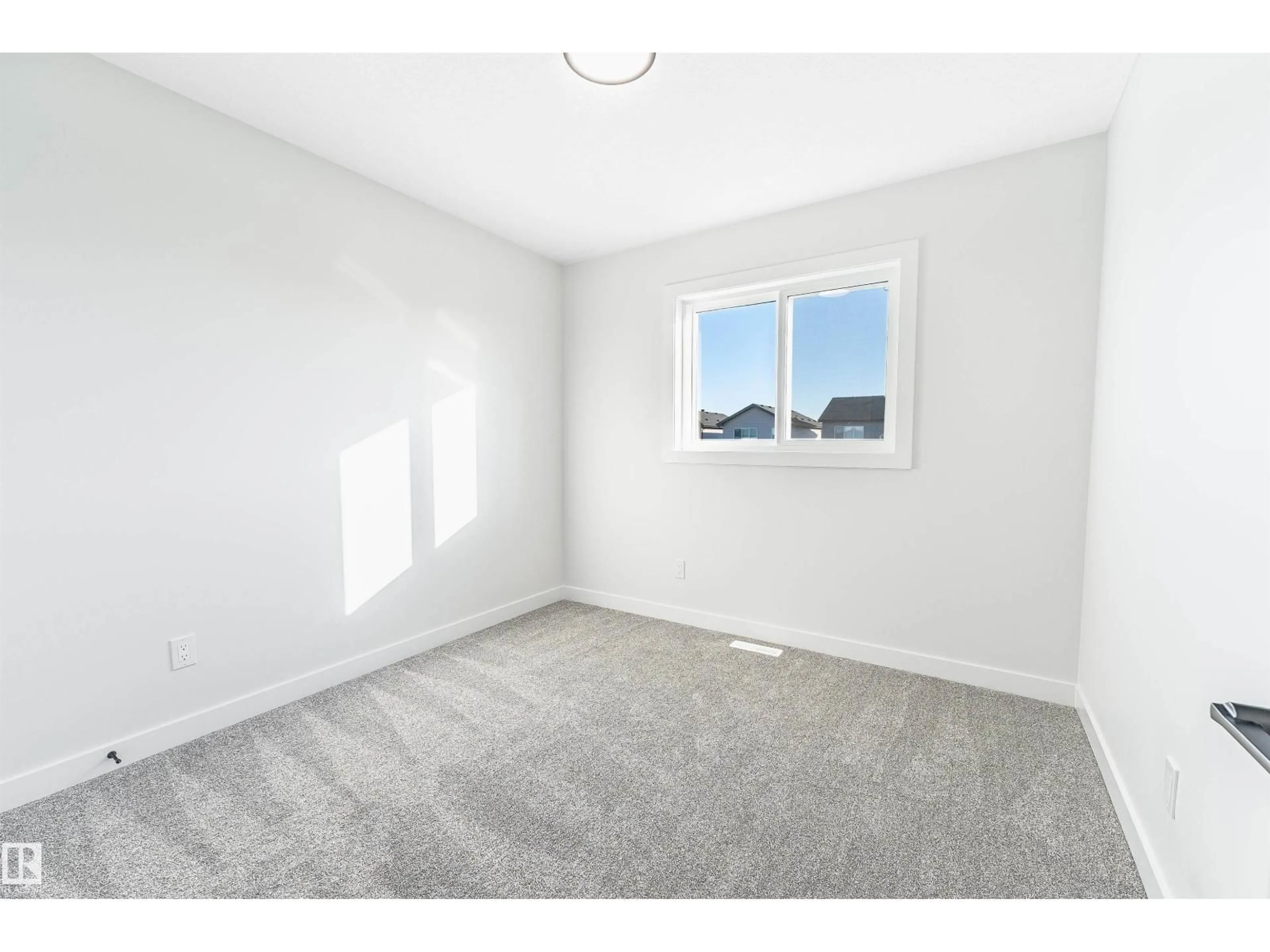 A pic of a room for 72 PATRIOT WAY, Spruce Grove Alberta T7X2W6