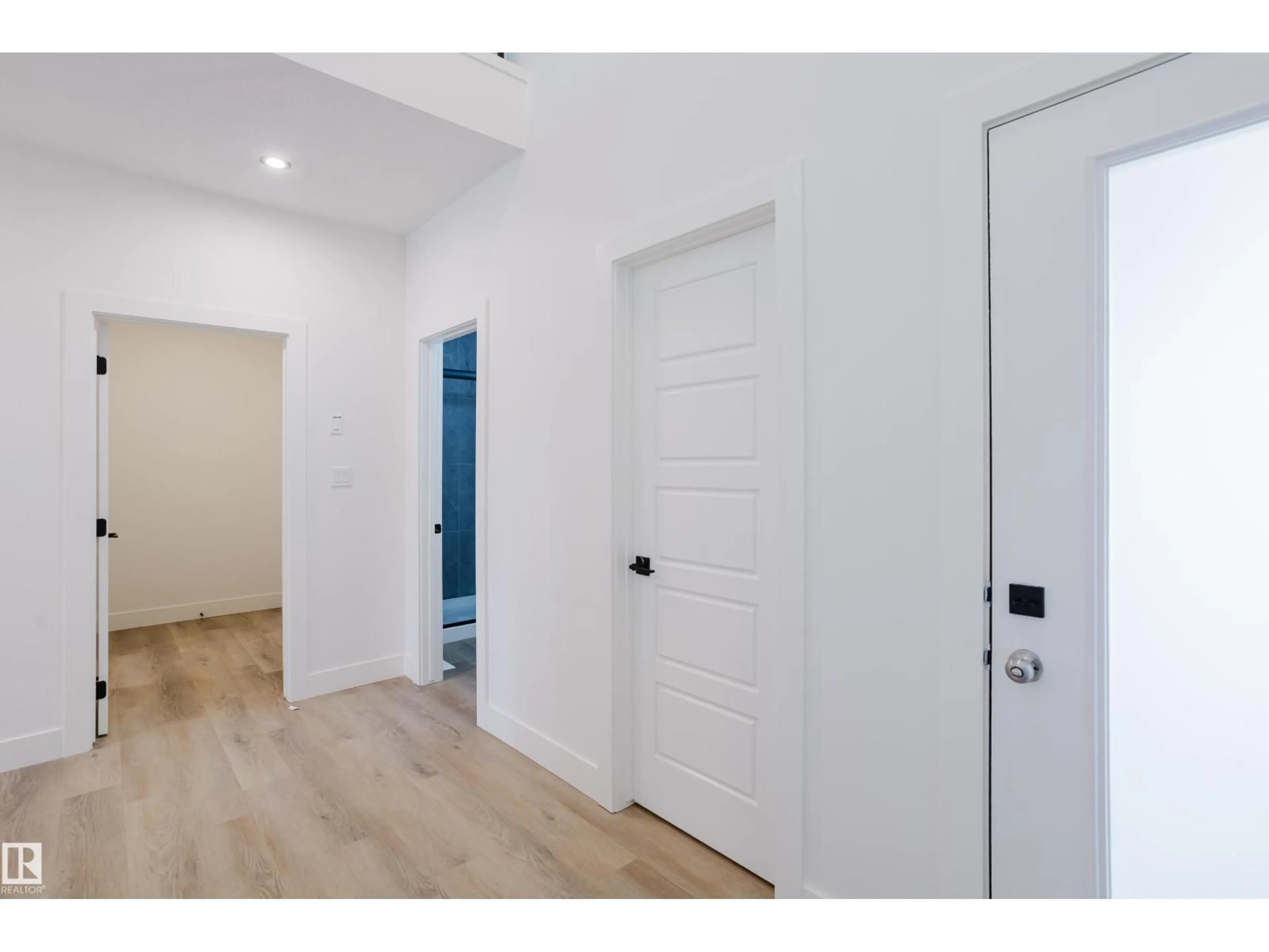 Indoor entryway for 2831 188 ST, Edmonton Alberta T6M3C5