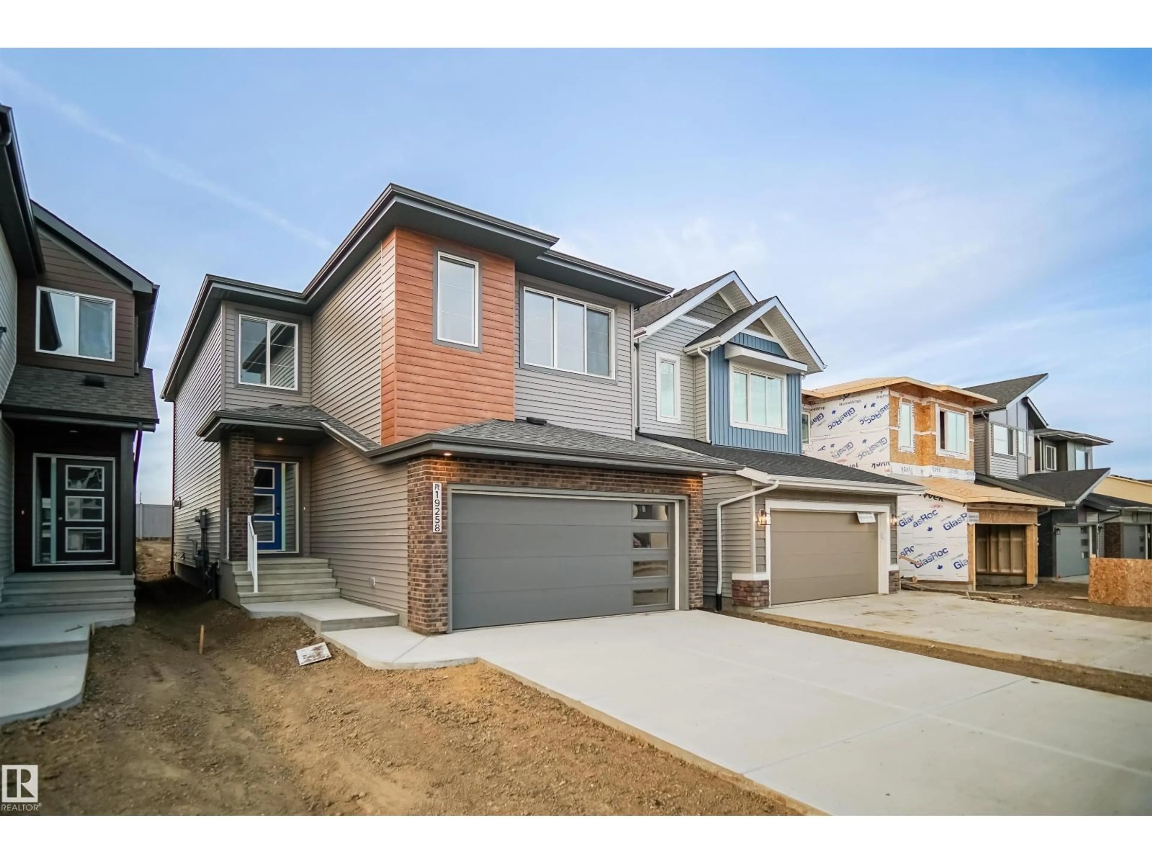 Home with brick exterior material, street for 1535 11 AV, Edmonton Alberta T6T2N5