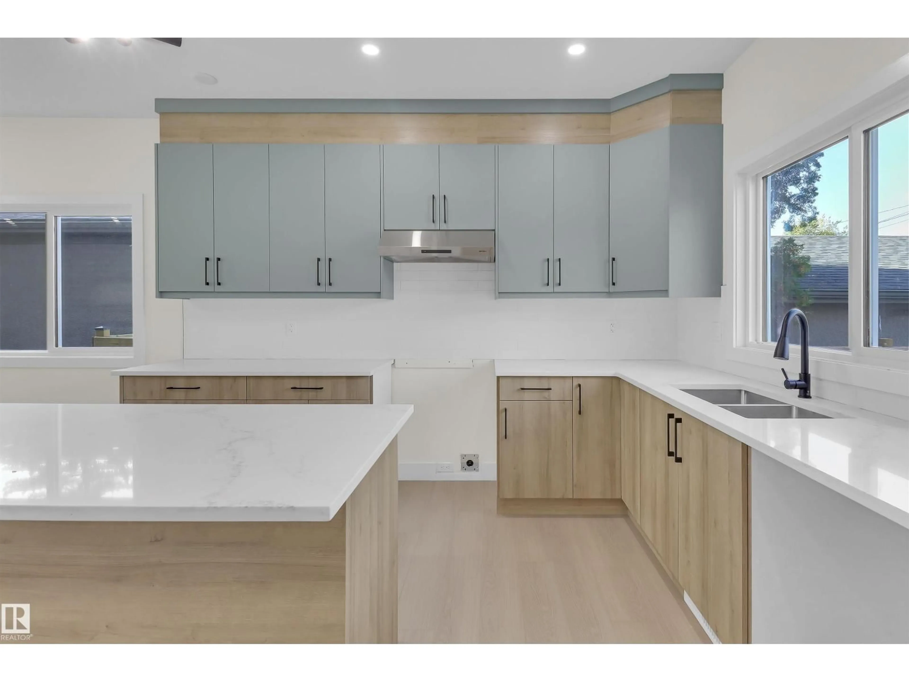 Open concept kitchen, ceramic/tile floor for 7938 91 AV, Edmonton Alberta T6C1R1