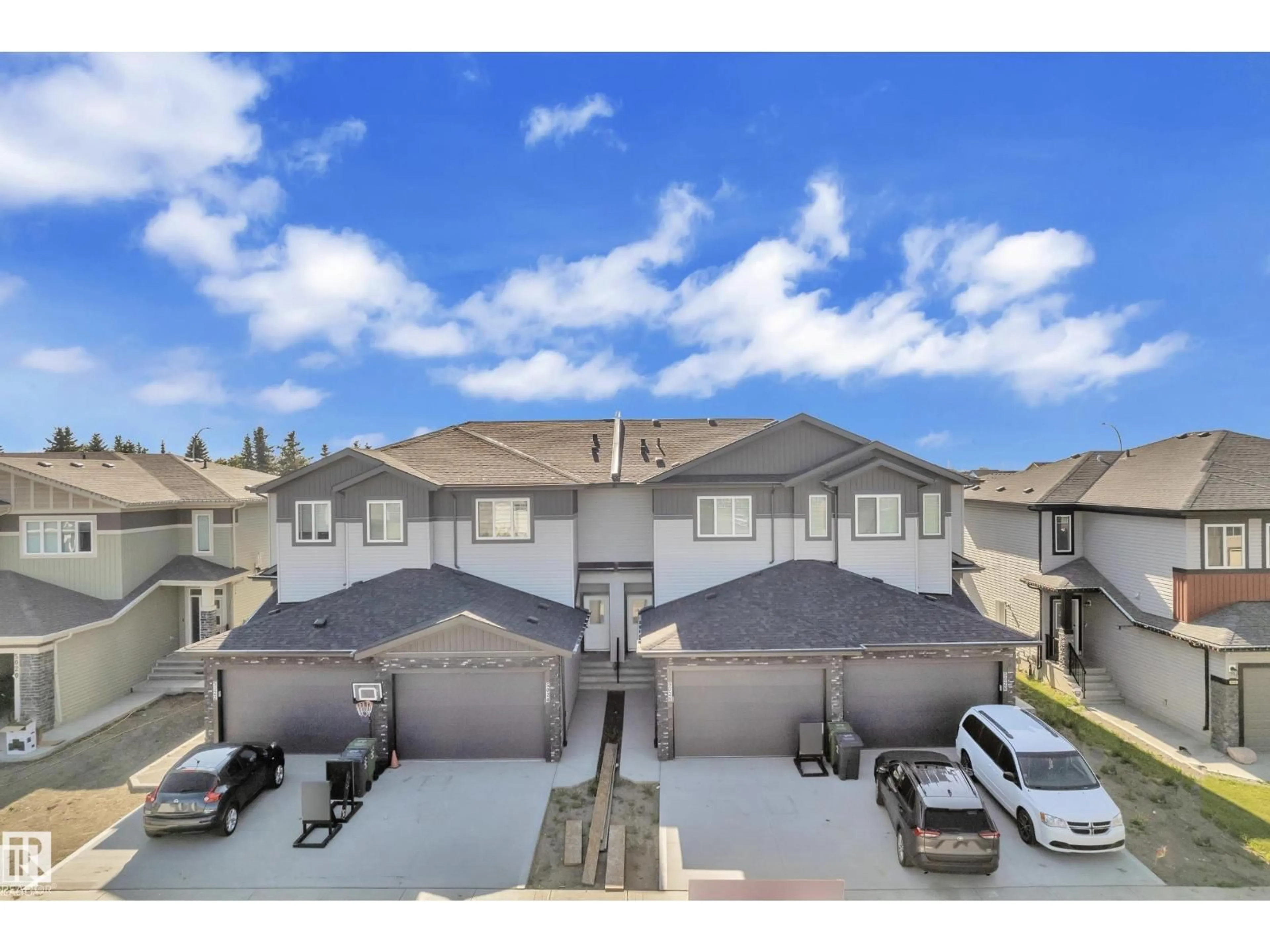 A pic from outside/outdoor area/front of a property/back of a property/a pic from drone, unknown for 5024 67 ST, Beaumont Alberta T6X2A2