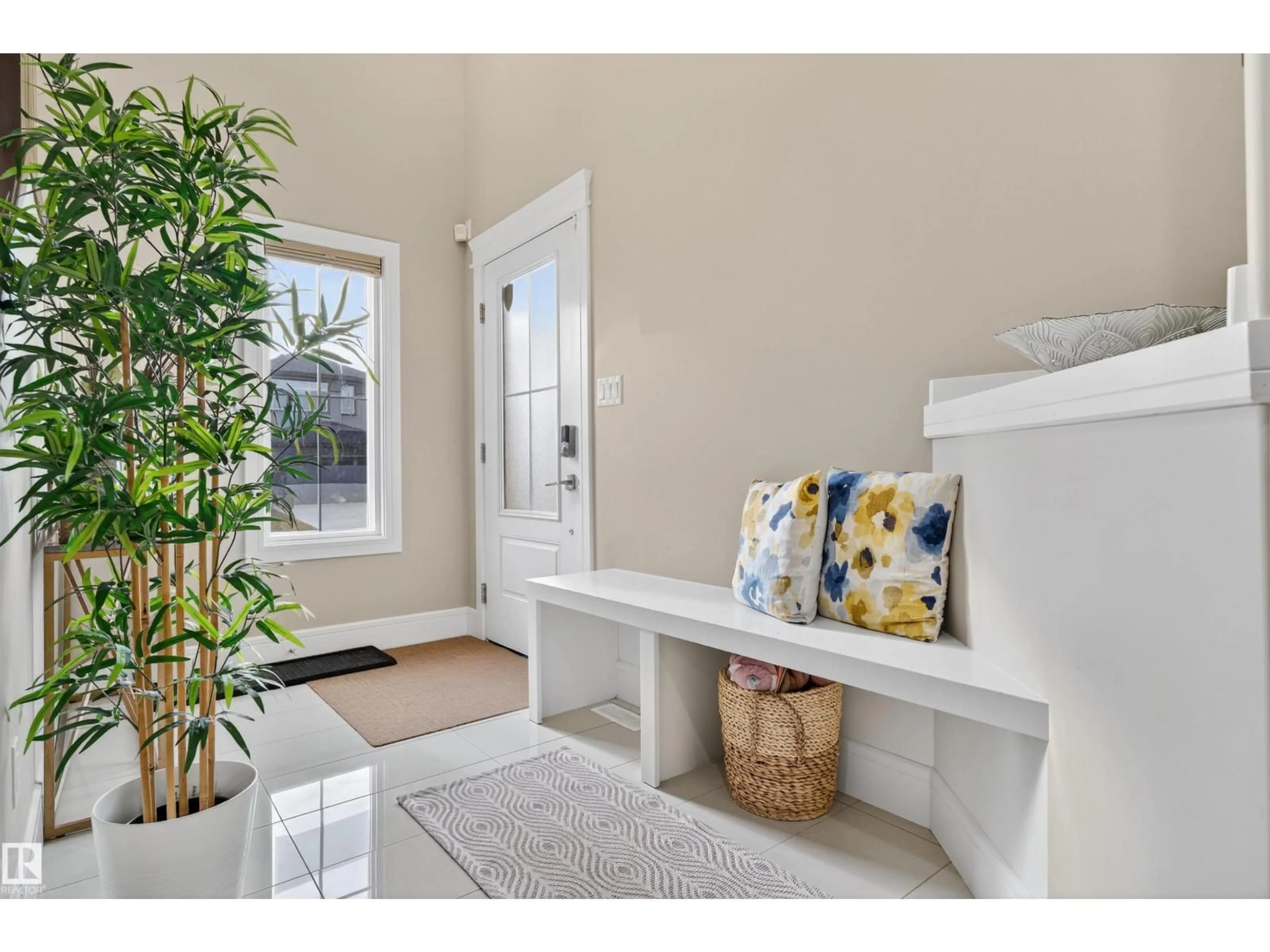 Indoor entryway for 6351 CRAWFORD LINK, Edmonton Alberta T6W3Y6