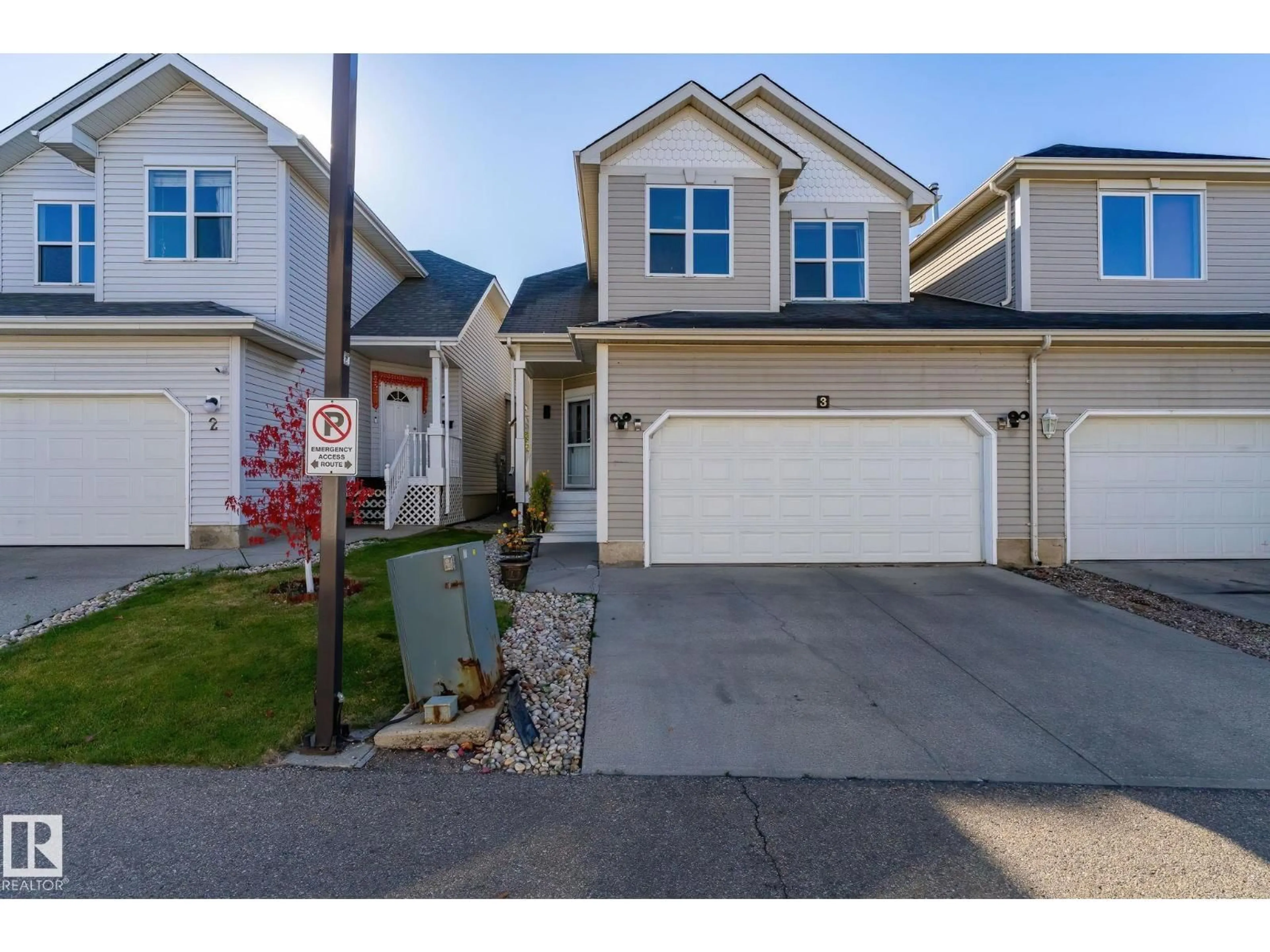 Unknown for 3 - 1920 MILLWOODS ROAD EAST RD, Edmonton Alberta T6L7C7