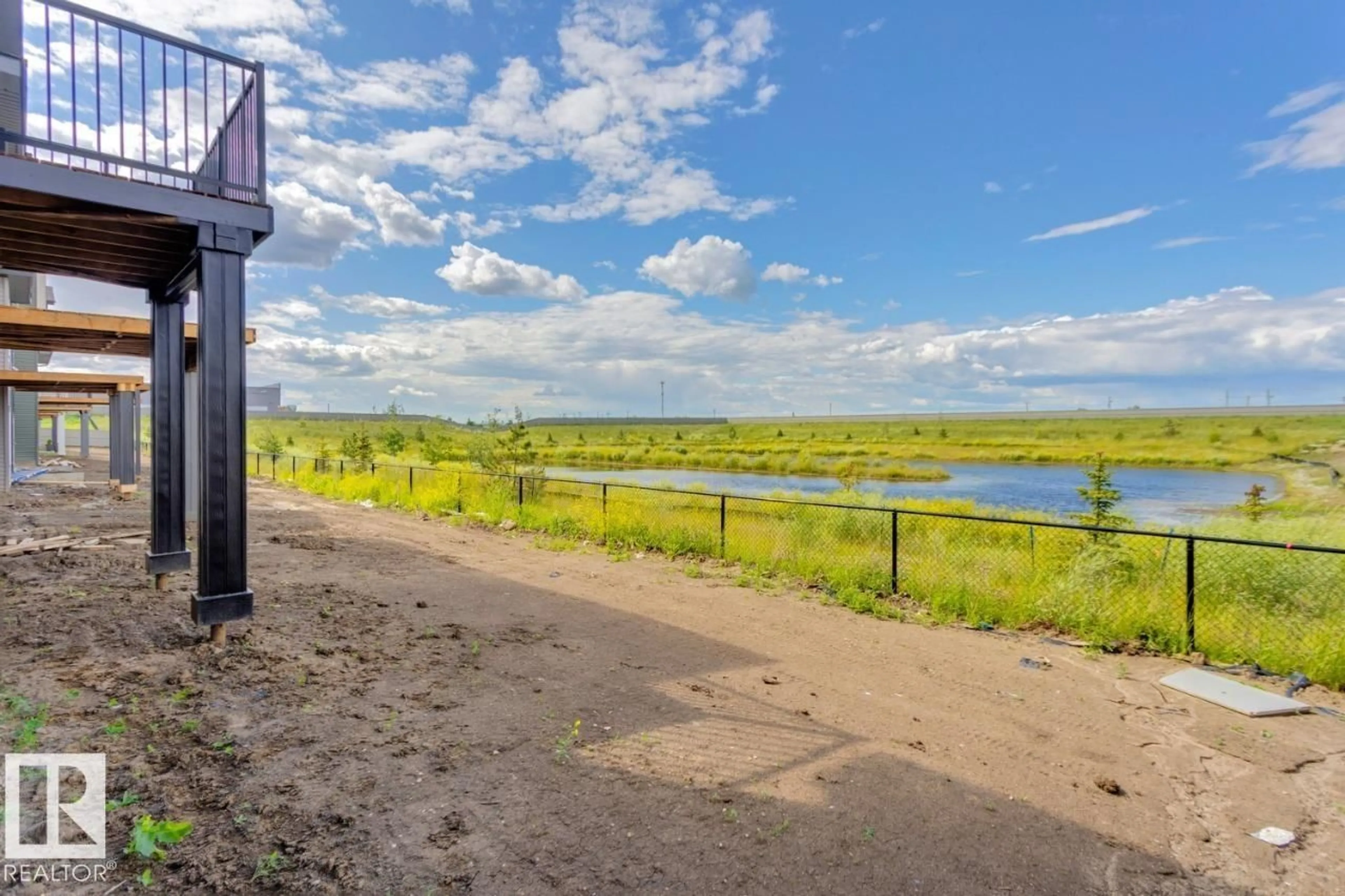 A pic from outside/outdoor area/front of a property/back of a property/a pic from drone, water/lake/river/ocean view for 40 GAMBEL LO, Spruce Grove Alberta T7X0C9