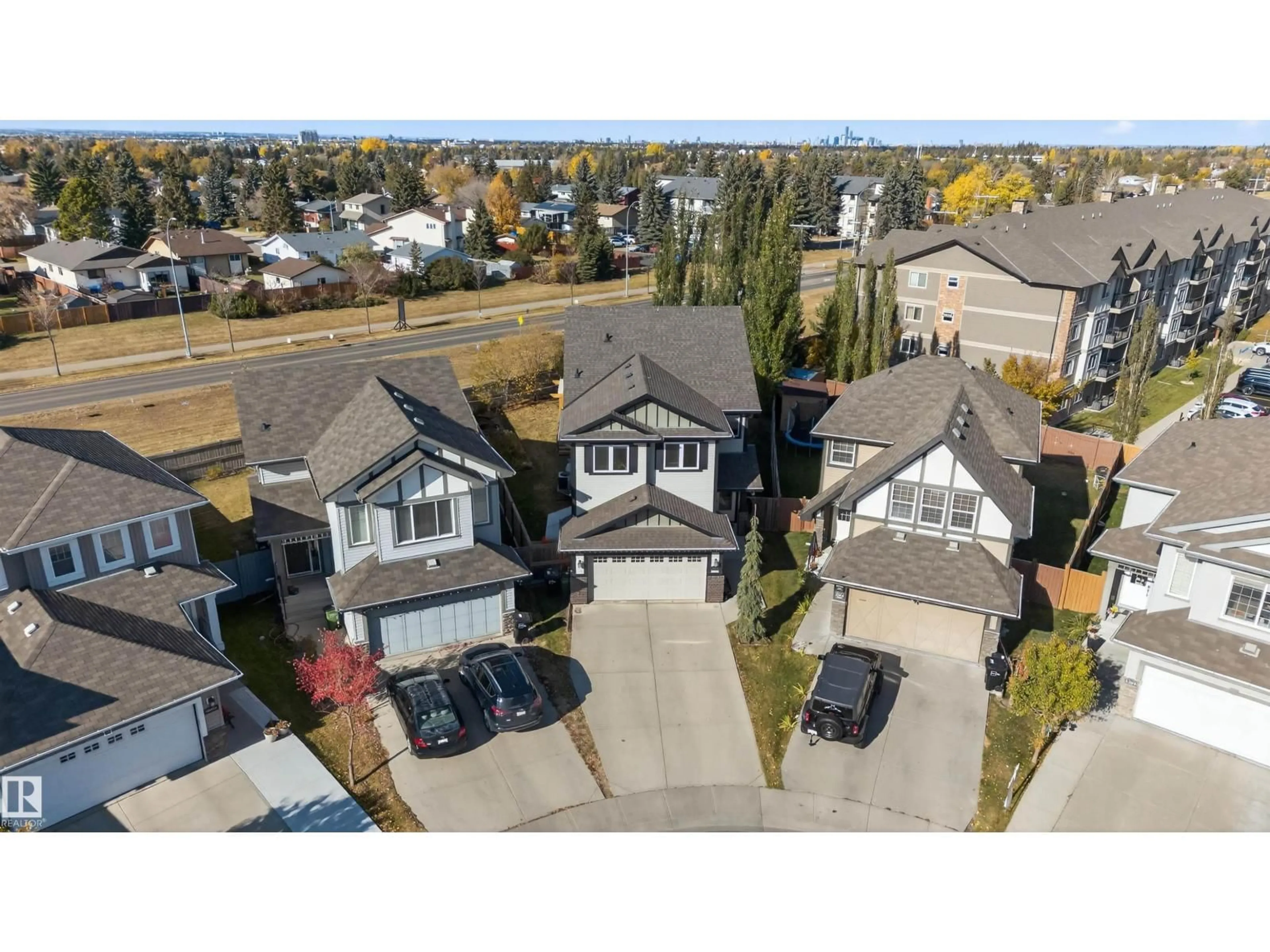 A pic from outside/outdoor area/front of a property/back of a property/a pic from drone, street for NW - 1772 33B ST, Edmonton Alberta T6T0P3