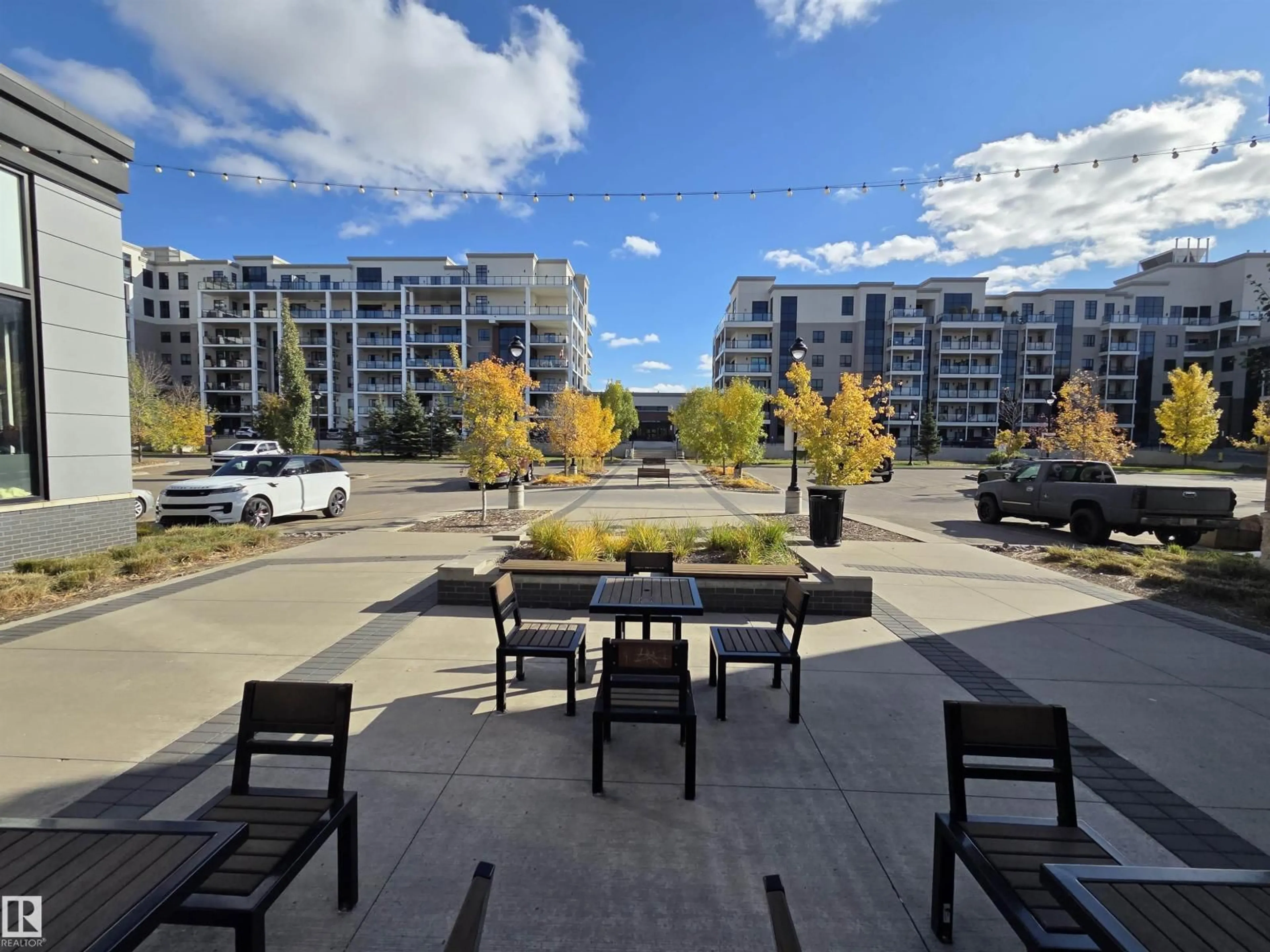 Patio, unknown for 200 - 542 BELLEROSE DR, St. Albert Alberta T8N7P7