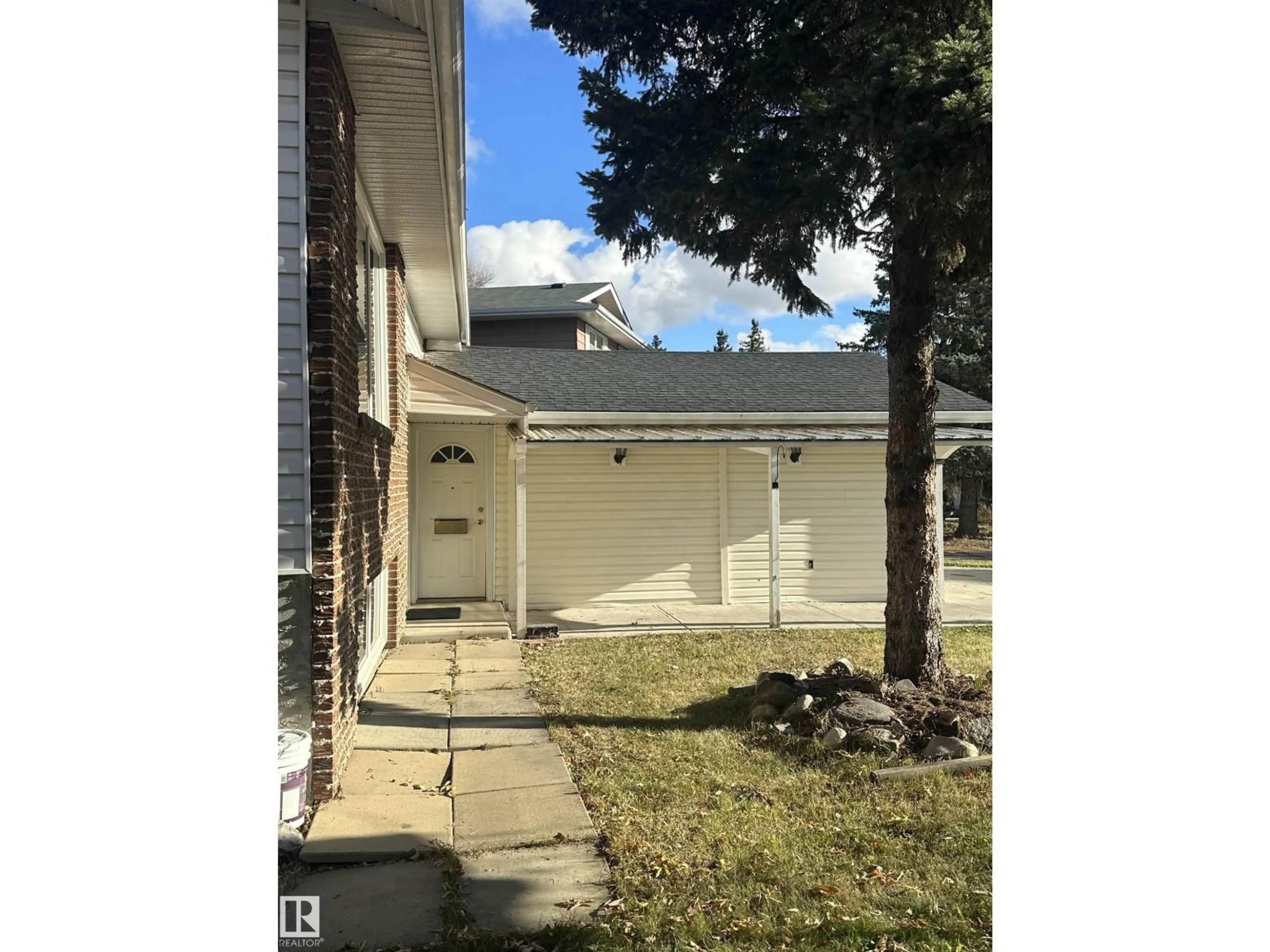 Unknown for NW - 8524 174 ST, Edmonton Alberta T5T2B9
