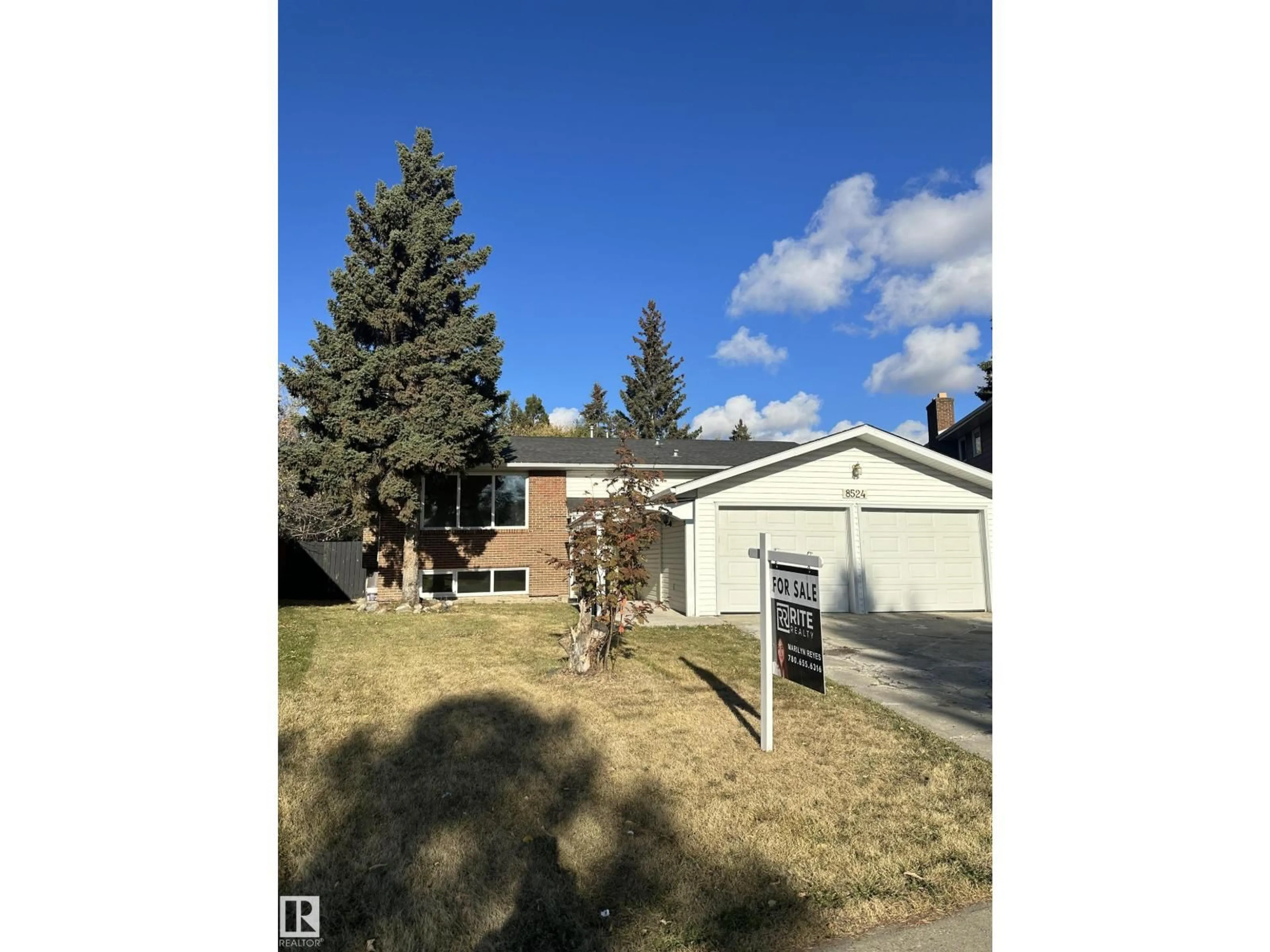A pic from outside/outdoor area/front of a property/back of a property/a pic from drone, street for NW - 8524 174 ST, Edmonton Alberta T5T2B9