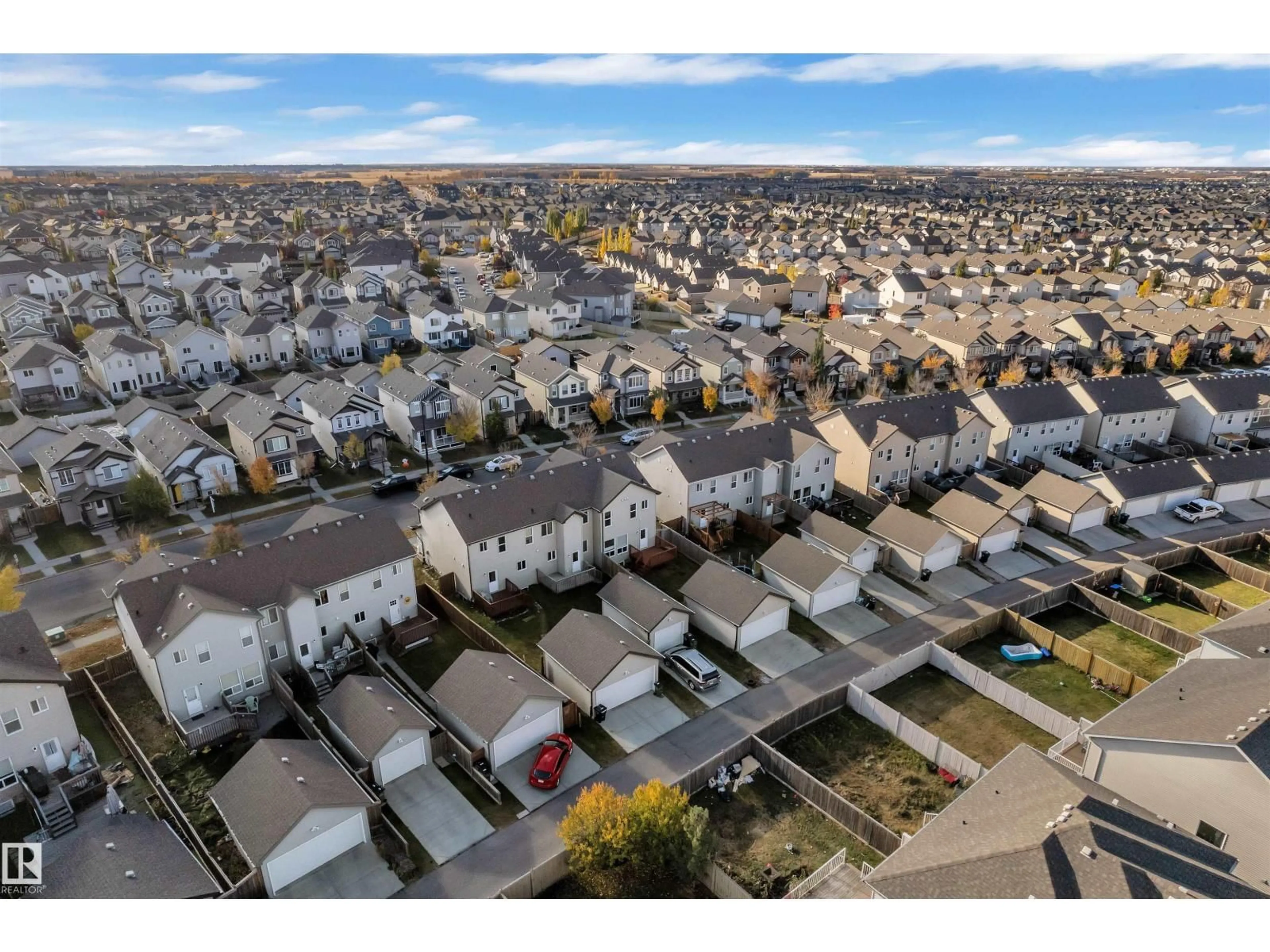 A pic from outside/outdoor area/front of a property/back of a property/a pic from drone, street for 410 WATT BV, Edmonton Alberta T6X1R1