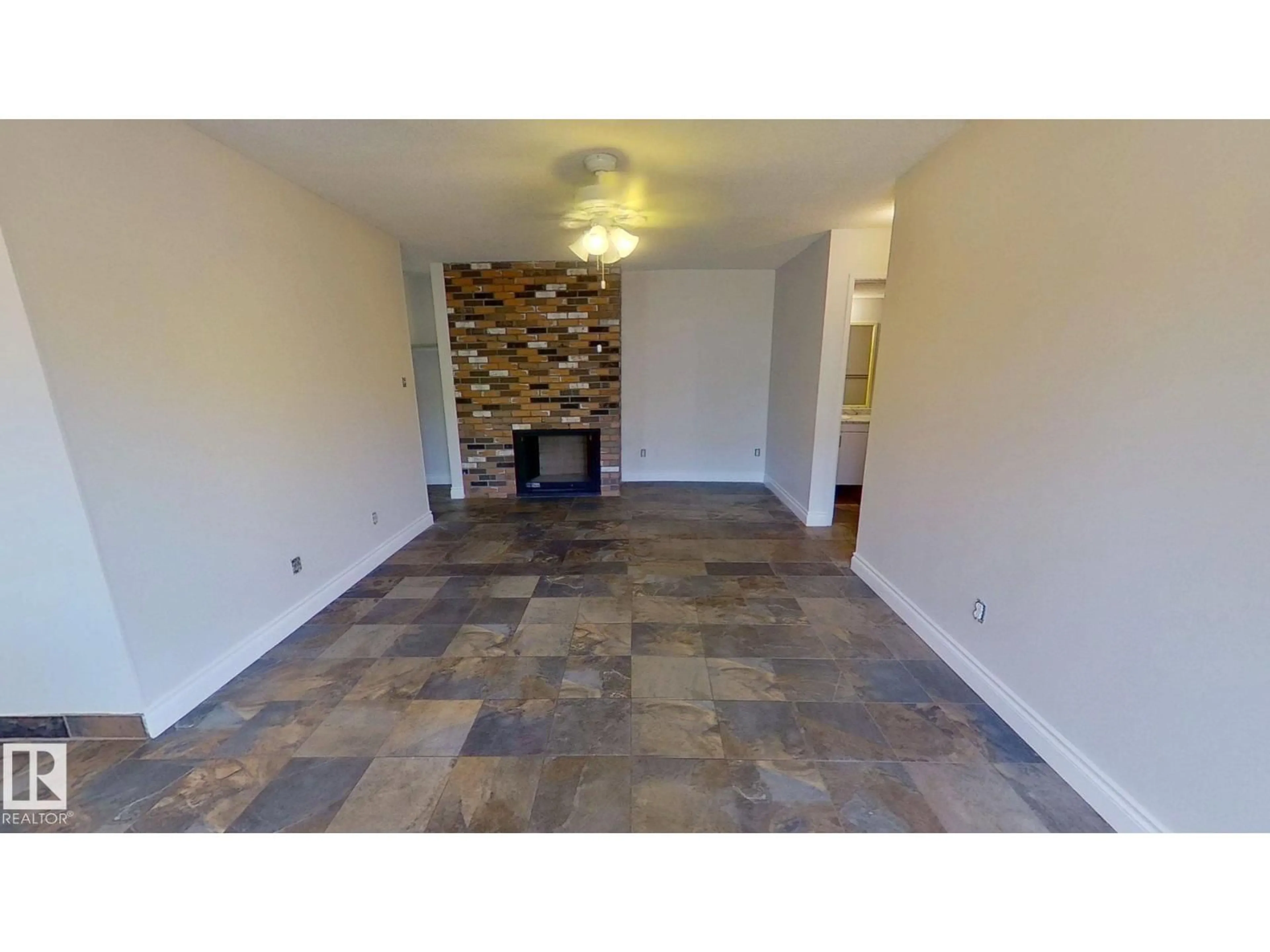 A pic of a room for #3 - 10836 116 ST, Edmonton Alberta T5H3N5