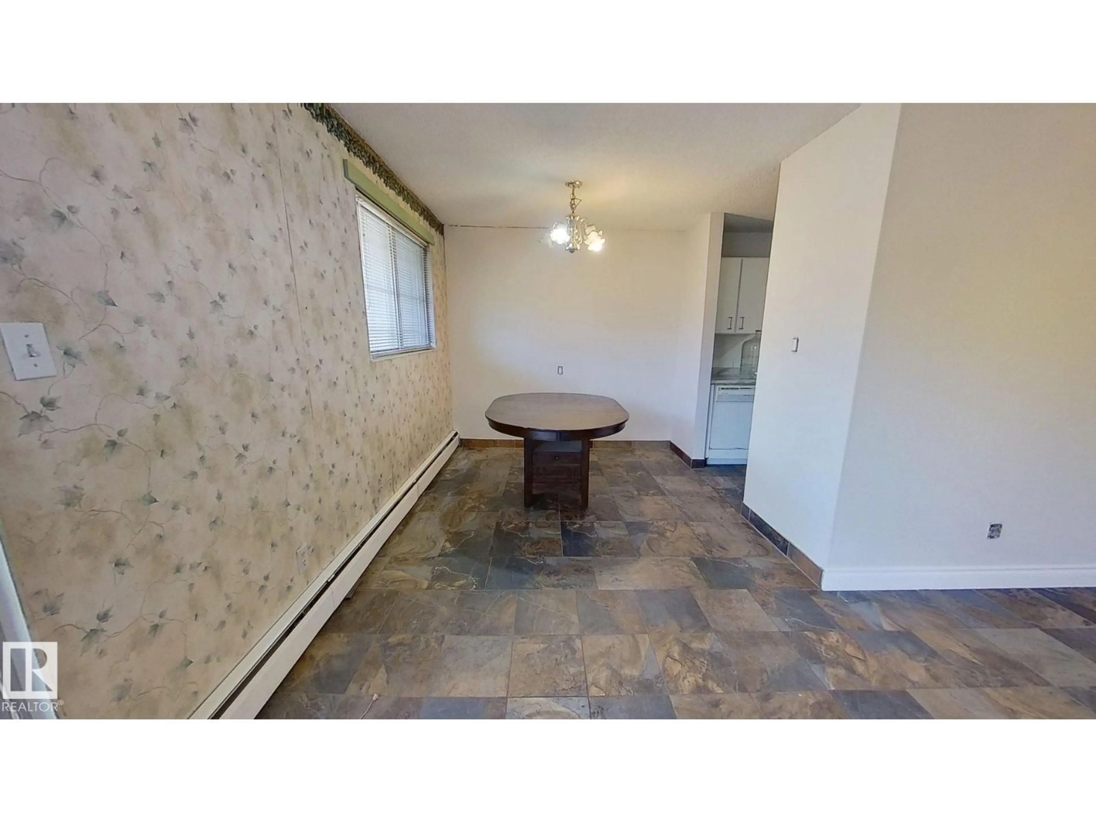 A pic of a room for #3 - 10836 116 ST, Edmonton Alberta T5H3N5