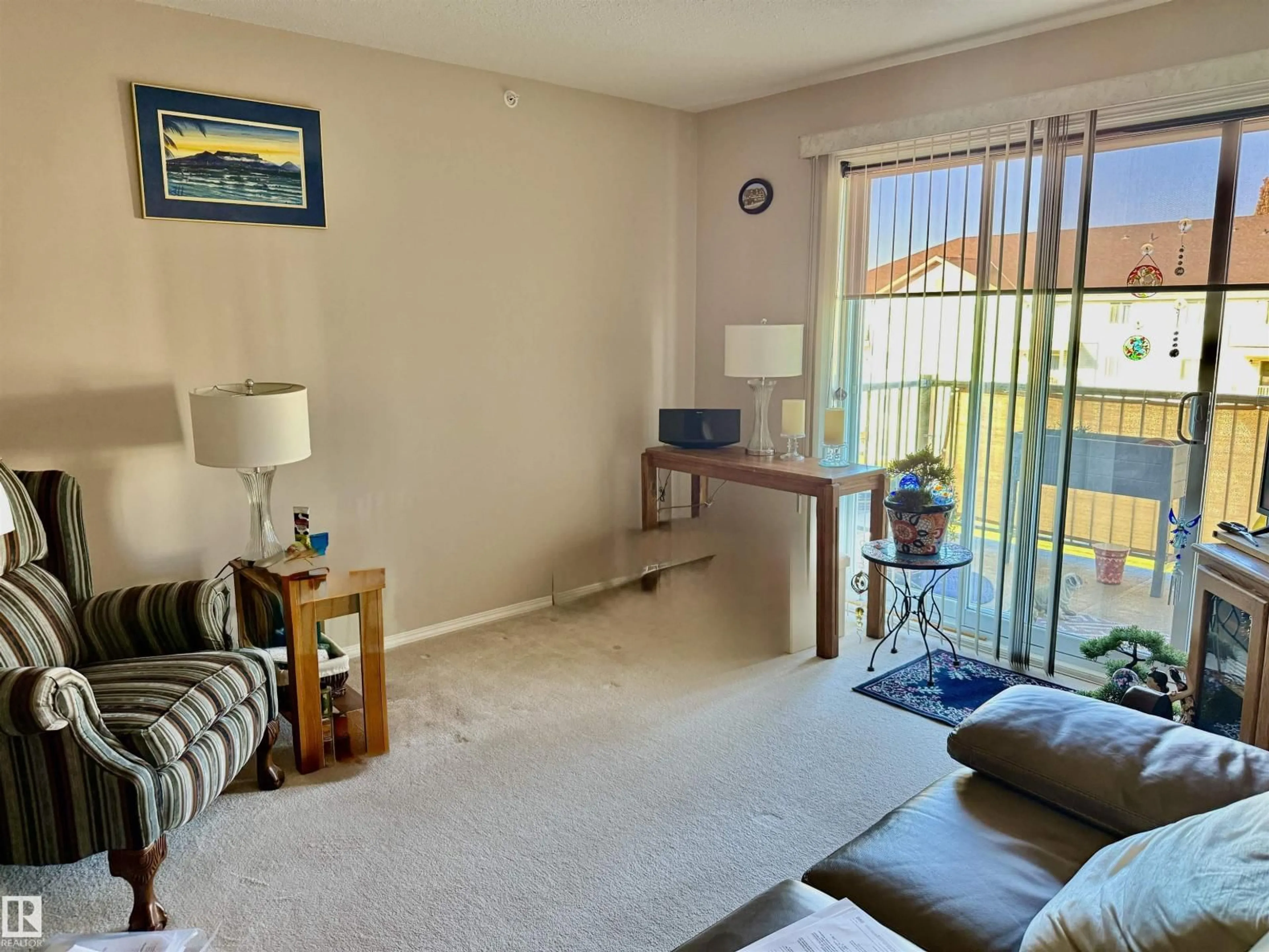 Living room with furniture, unknown for 4700 - 415 43 AV, Stony Plain Alberta T7Z2S6