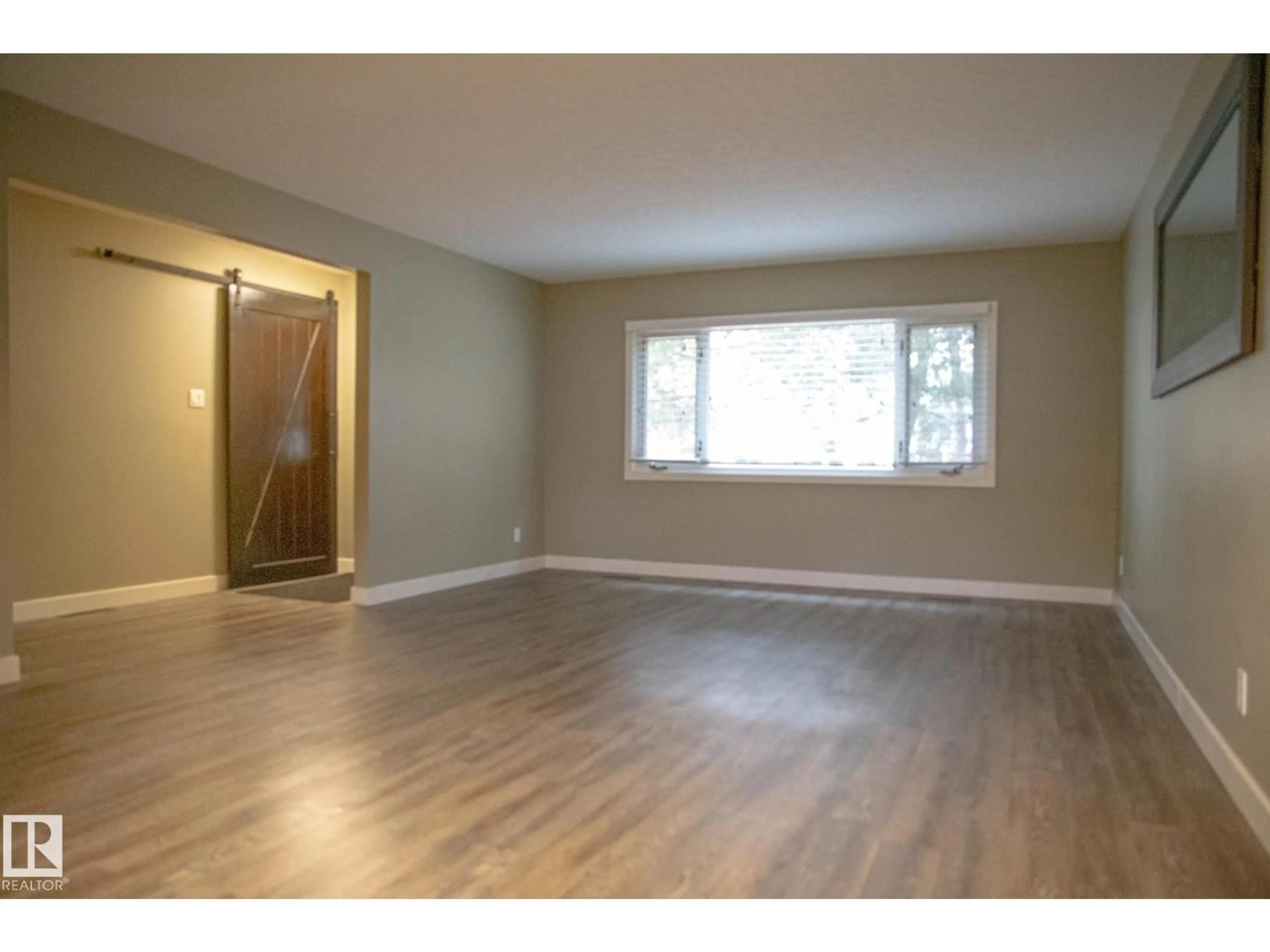 A pic of a room for 81 SUNSET BV, St. Albert Alberta T8N0P2