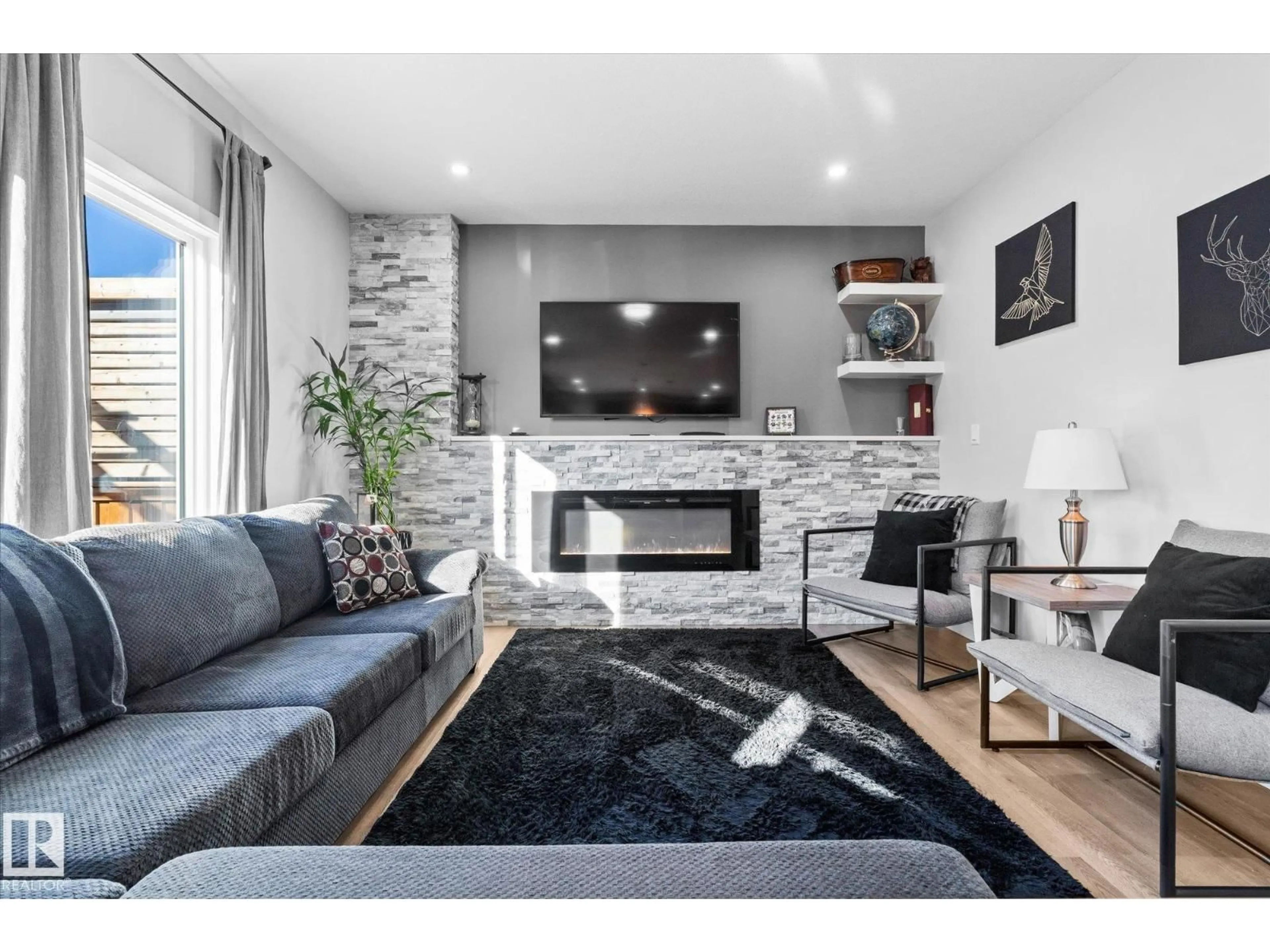 Living room with furniture, unknown for 93 LILAC BA, Spruce Grove Alberta T7X0V7