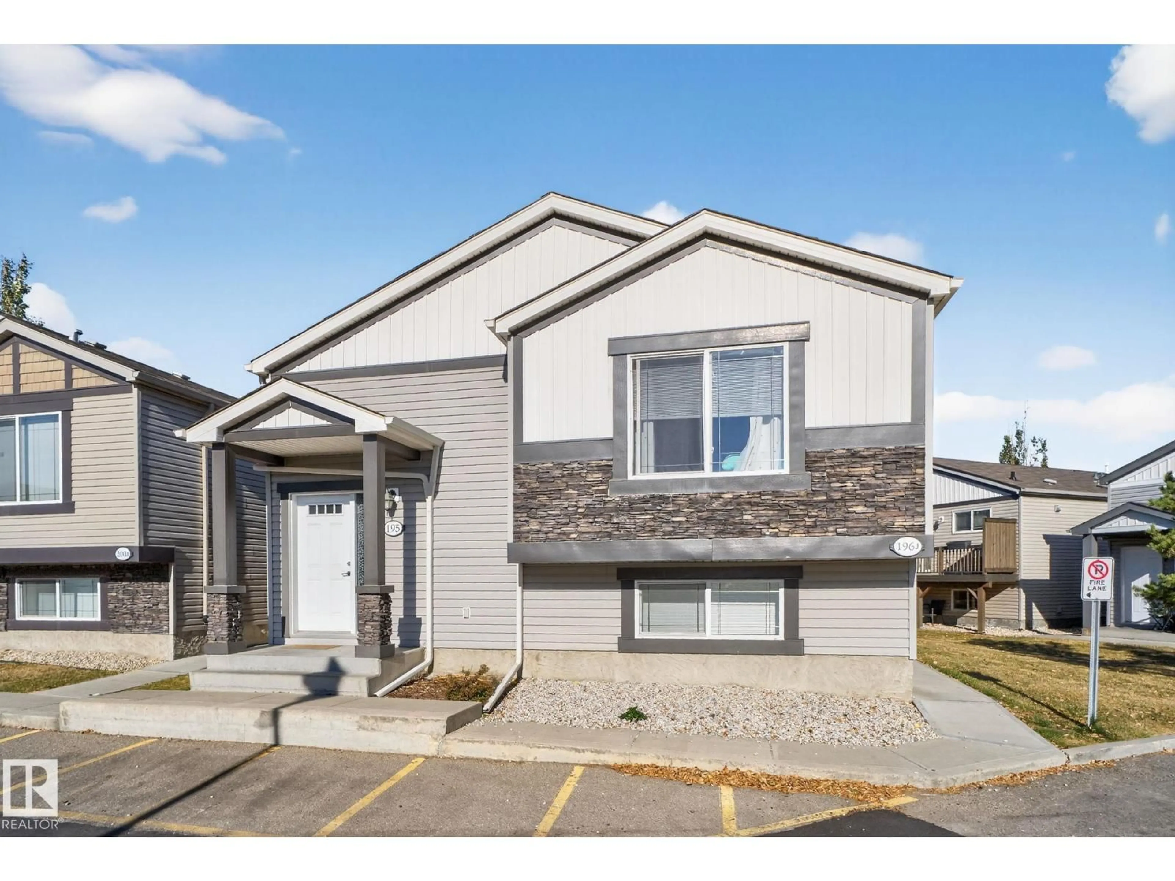 Home with vinyl exterior material, street for 142 - 195 SELKIRK PL, Leduc Alberta T9E0M9