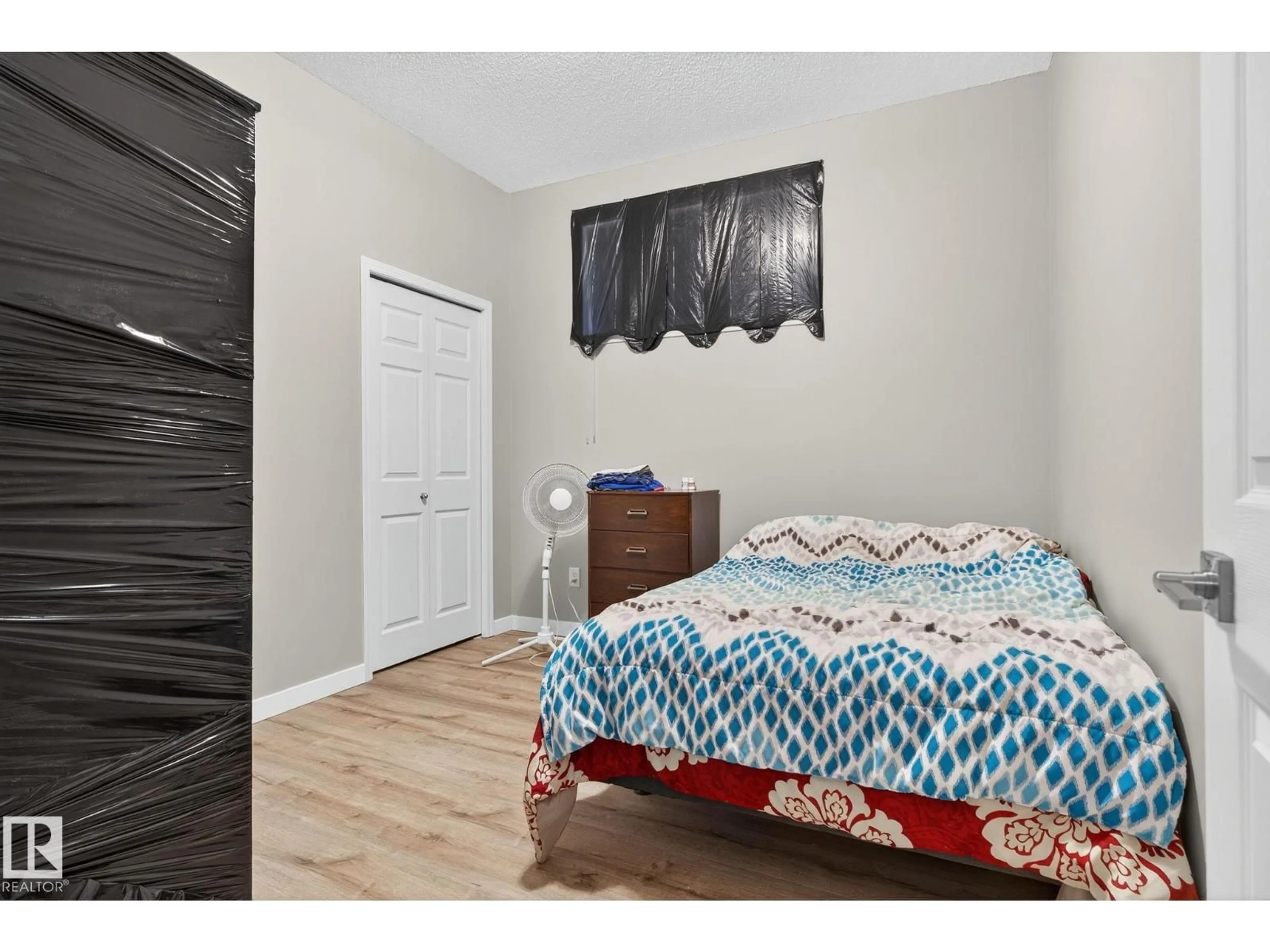 Bedroom with bed, unknown for 142 - 196 SELKIRK PL, Leduc Alberta T9E0M9
