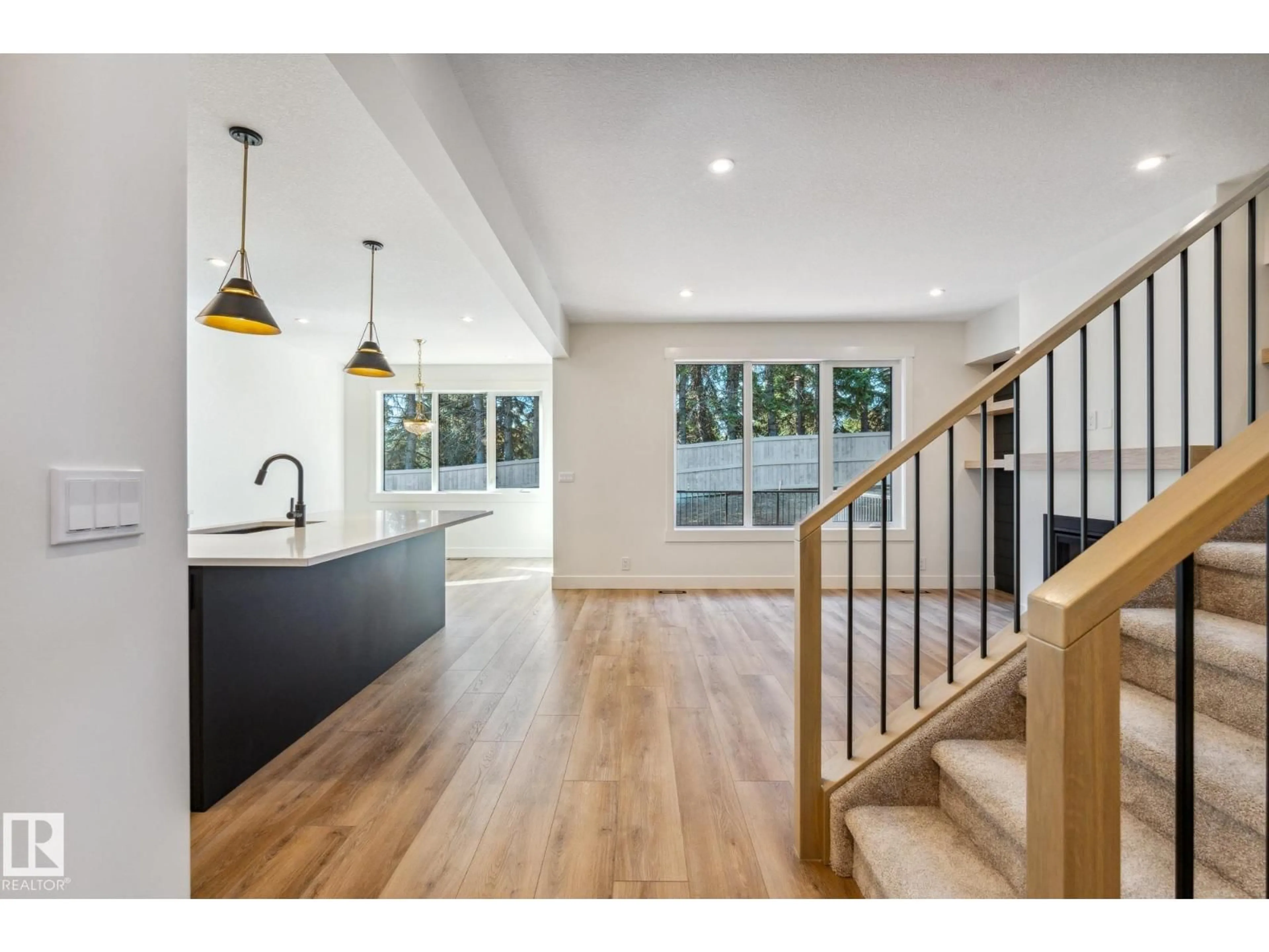 Open concept kitchen, unknown for 57 NEWBURY CI, Sherwood Park Alberta T8B0C4