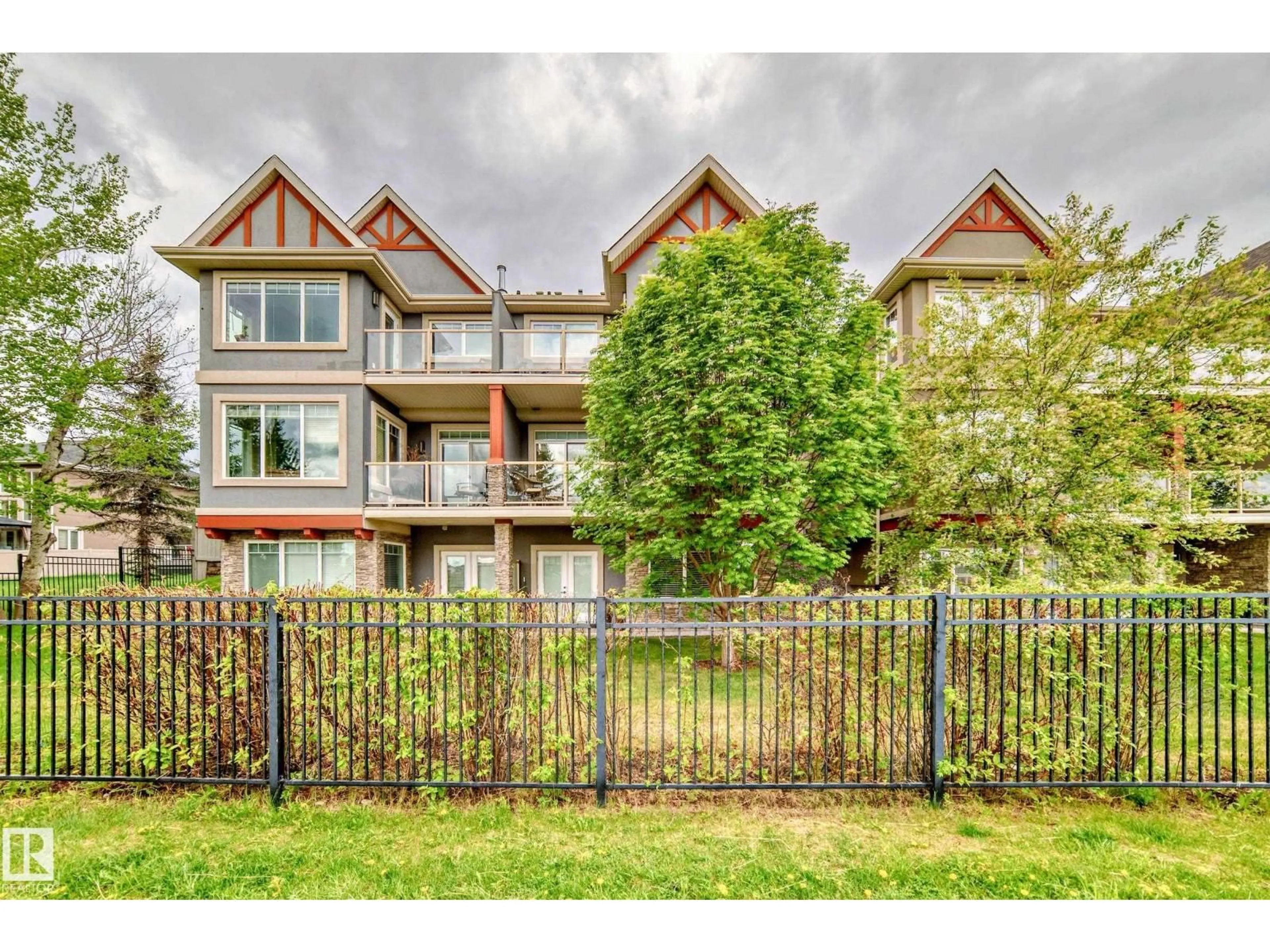 A pic from outside/outdoor area/front of a property/back of a property/a pic from drone, unknown for 1673 JAMES MOWATT TR, Edmonton Alberta T6W0J7