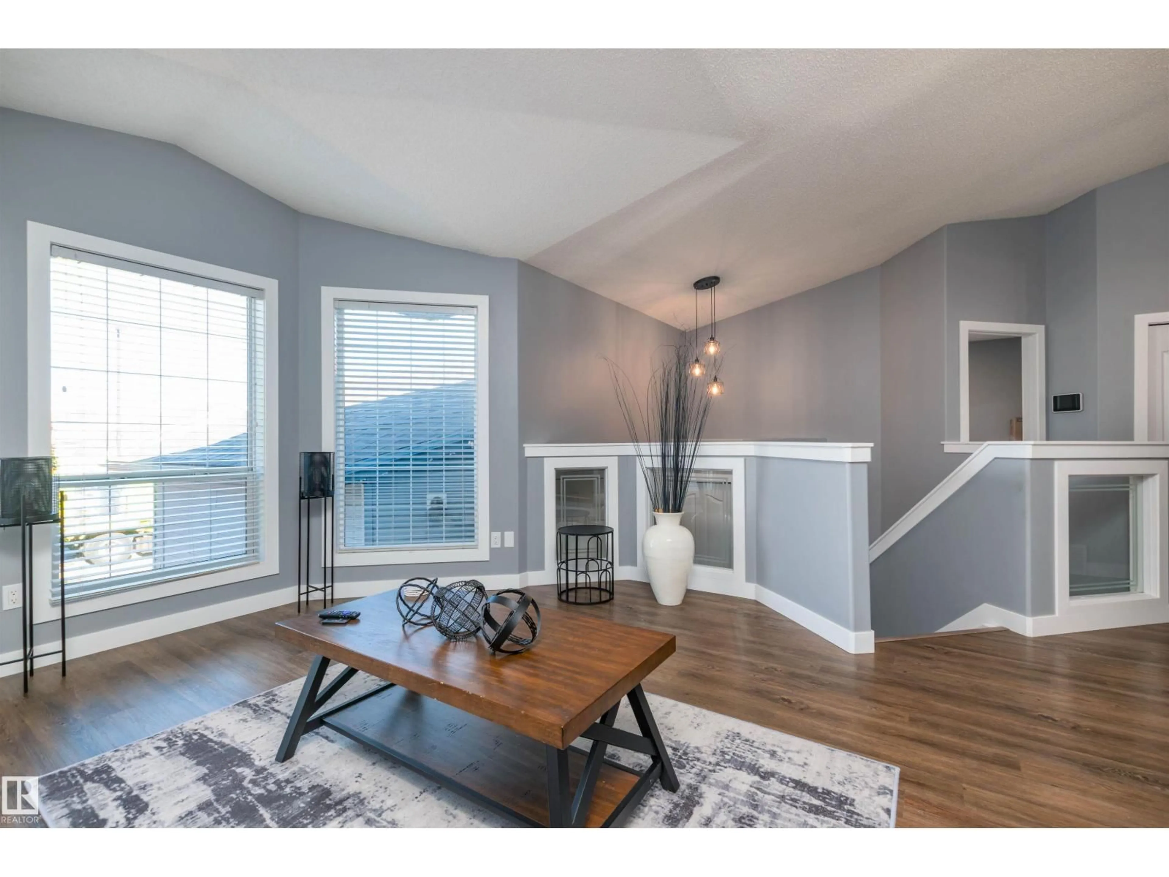 Unknown for 225 FORREST DR, Sherwood Park Alberta T8A6G6