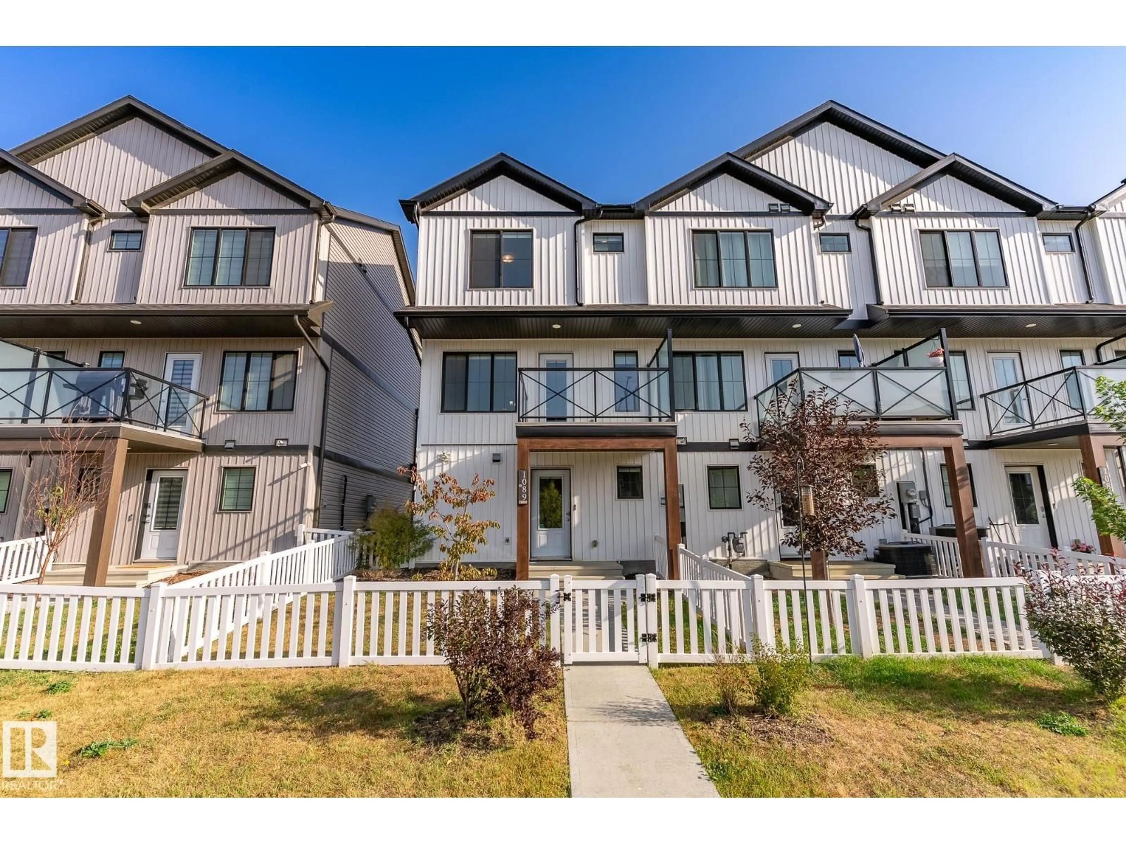Unknown for 1089 CY BECKER RD, Edmonton Alberta T5Y4B7