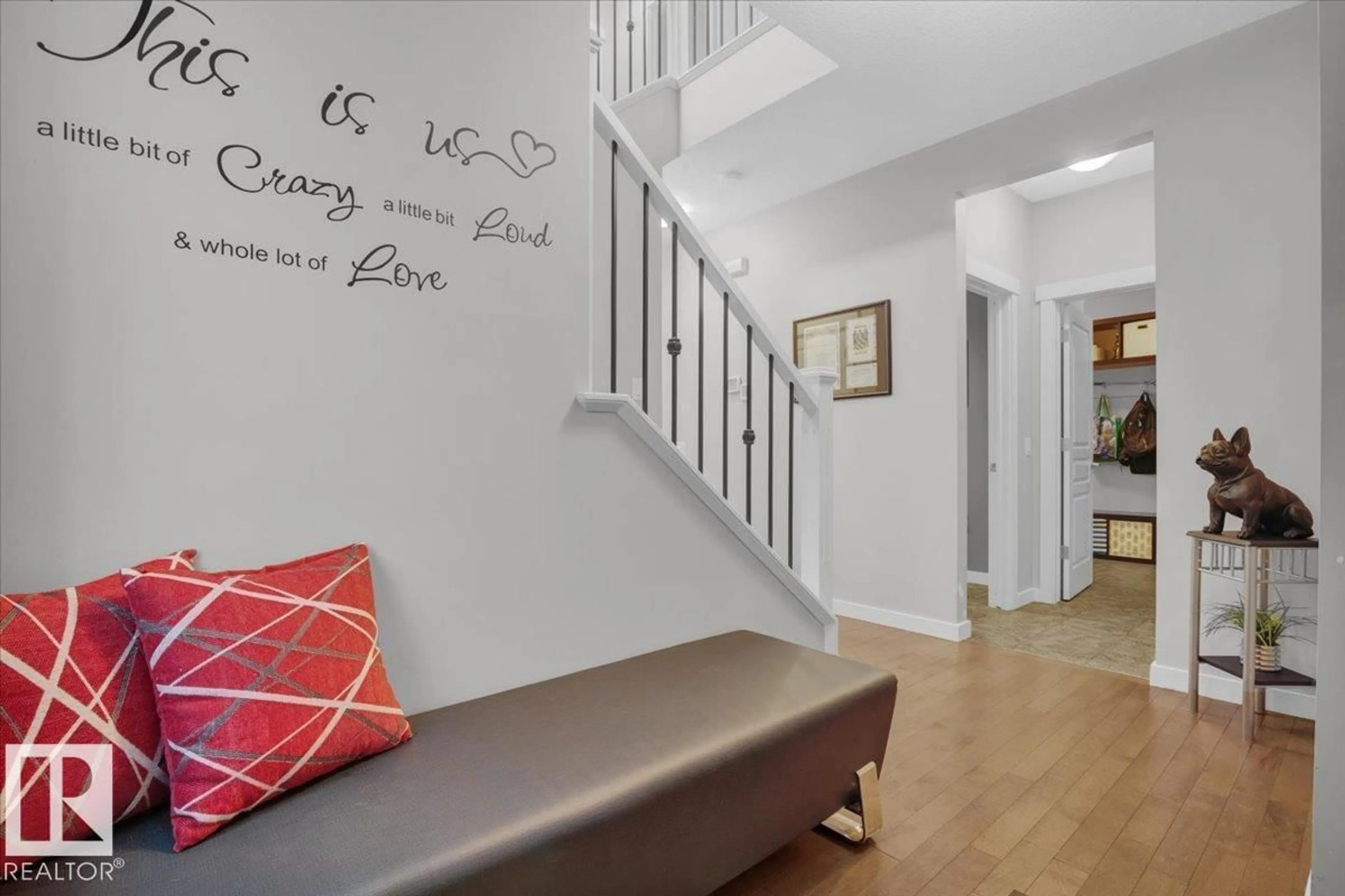Indoor entryway for SW - 1035 158 ST, Edmonton Alberta T6W2H2