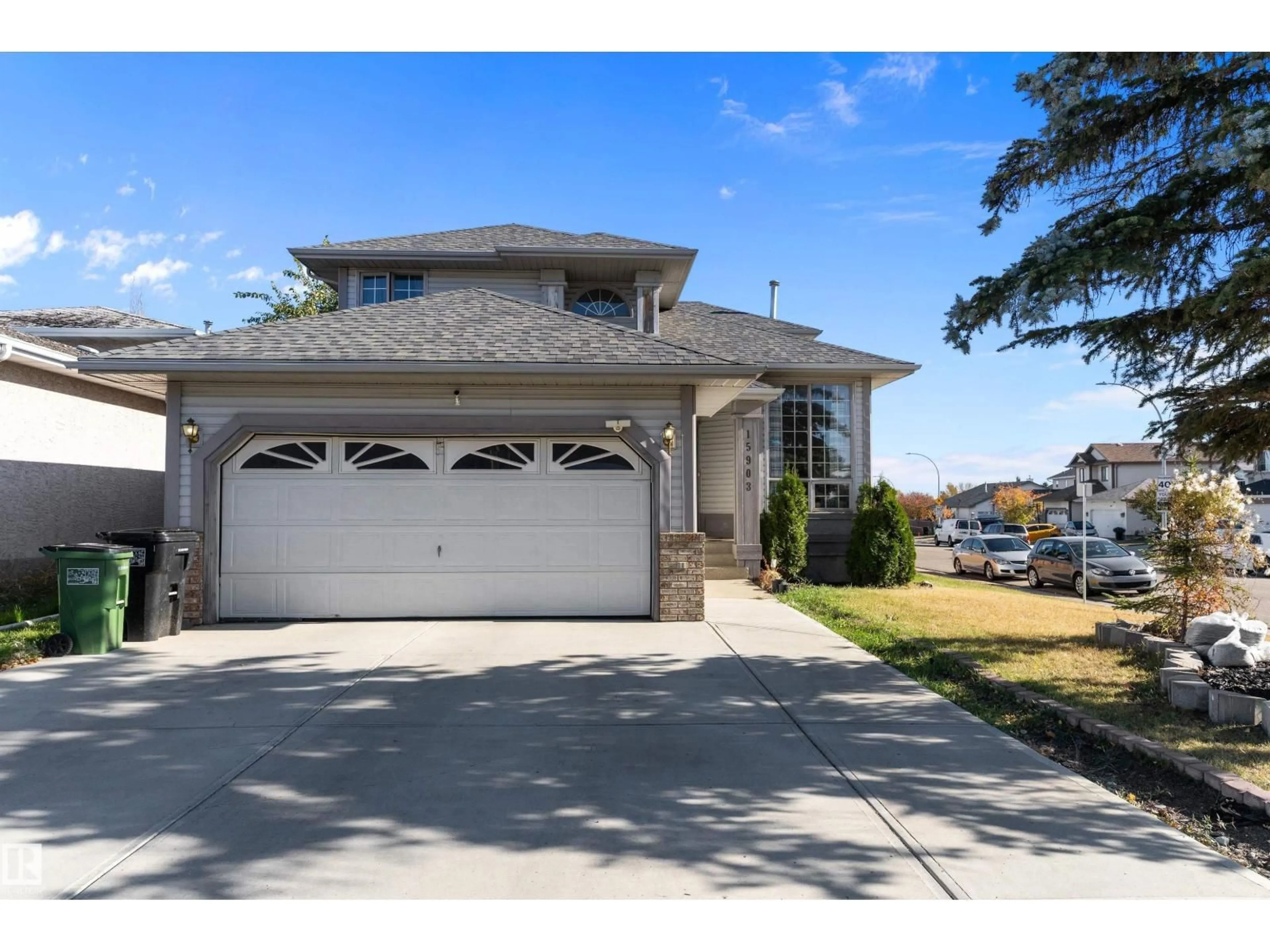Home with vinyl exterior material, street for NW - 15903 62 ST, Edmonton Alberta T5Y2R9